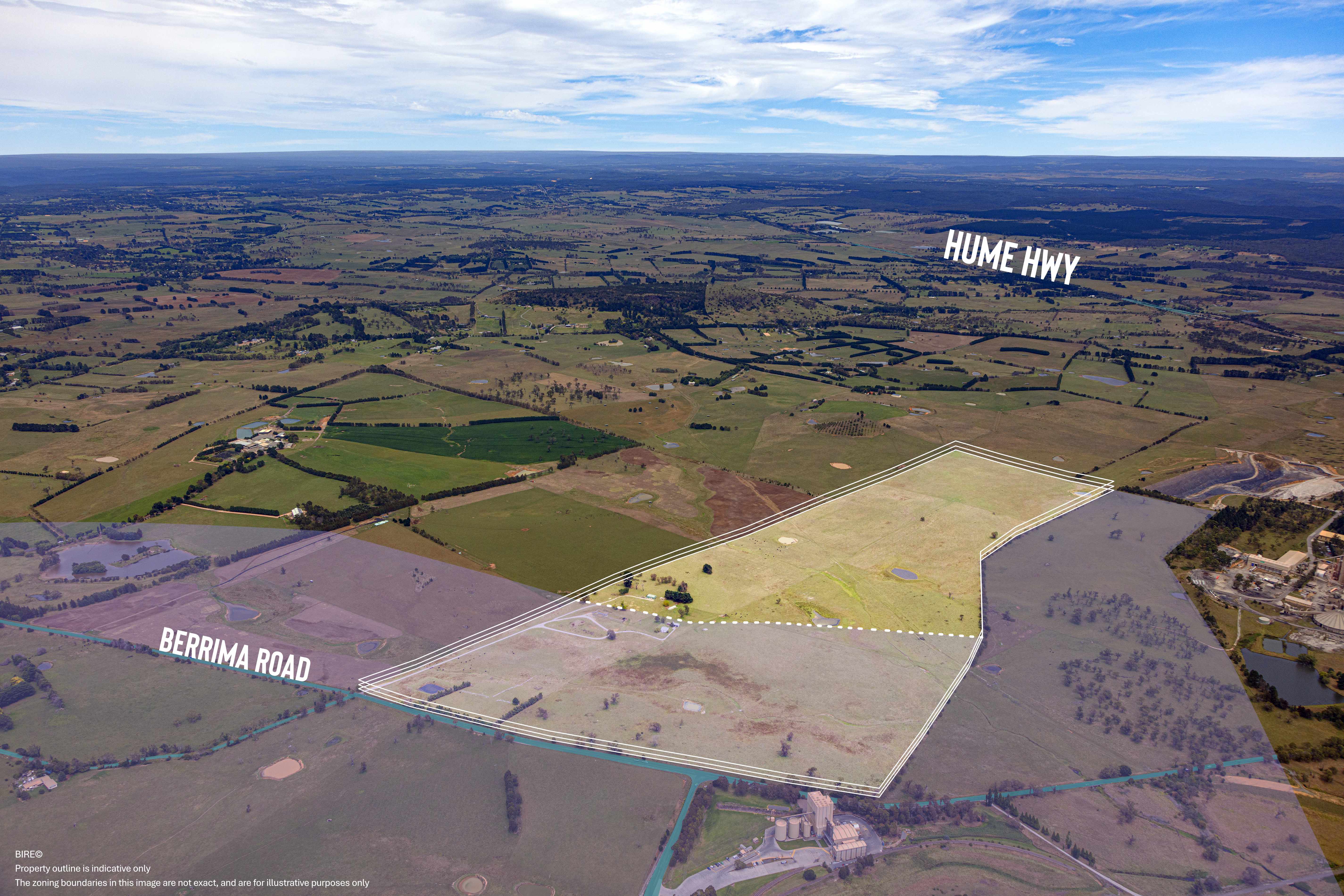 Aerial view of Leets Vale 82 hectare landholding at Berrima Road Moss Vale Southern Highlands