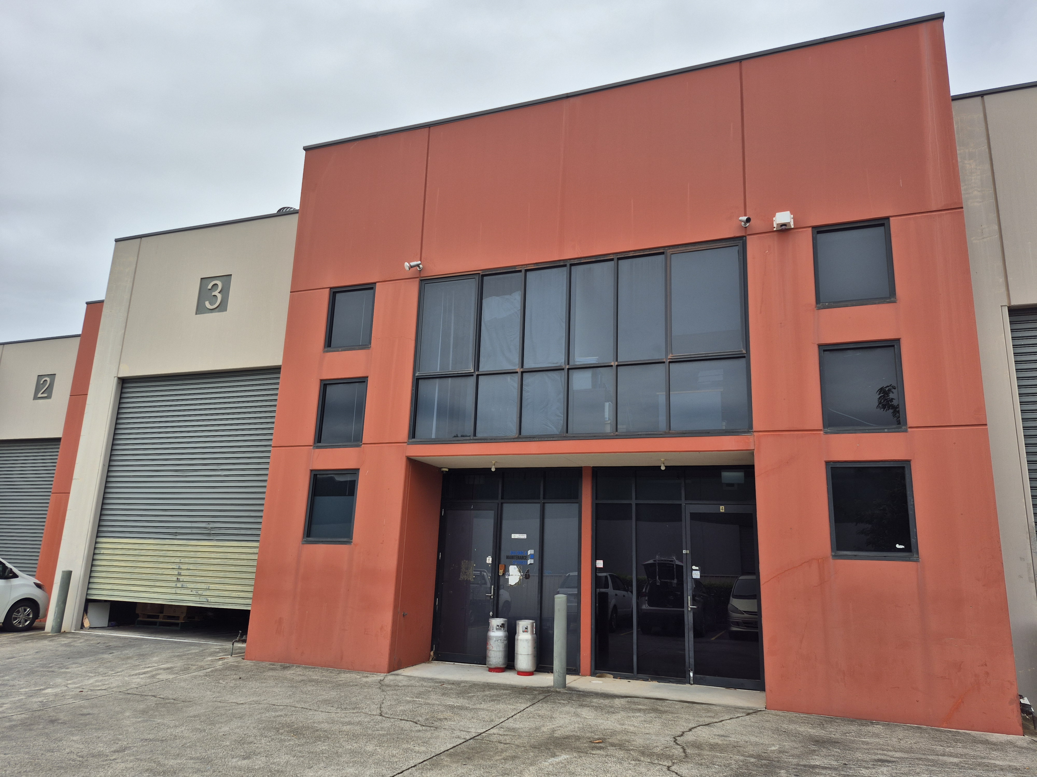 Unit 3 19 Enterprise Circuit Prestons industrial warehouse for lease