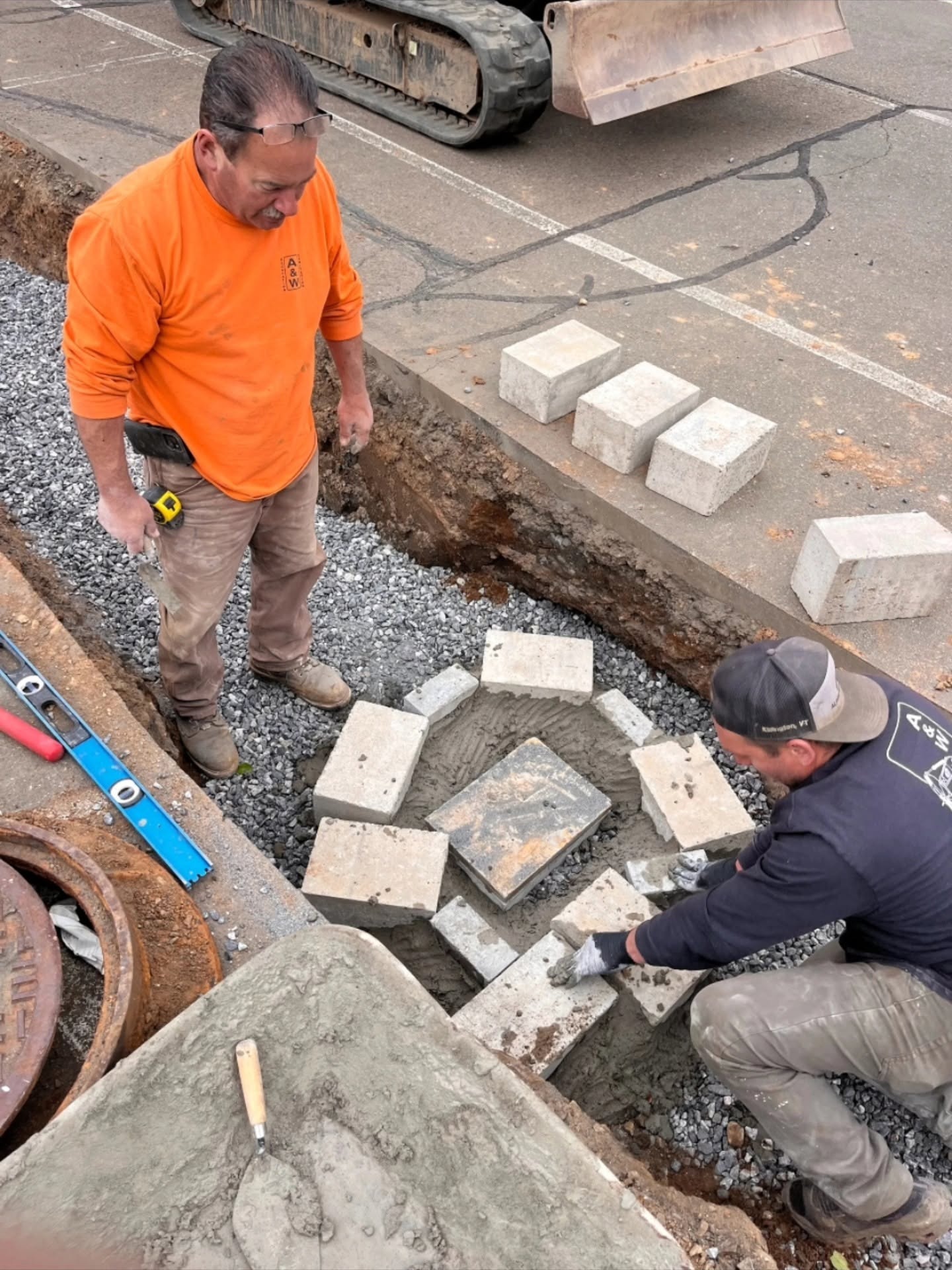 5 Septic Distribution Box Warning Signs in Connecticut This Fall