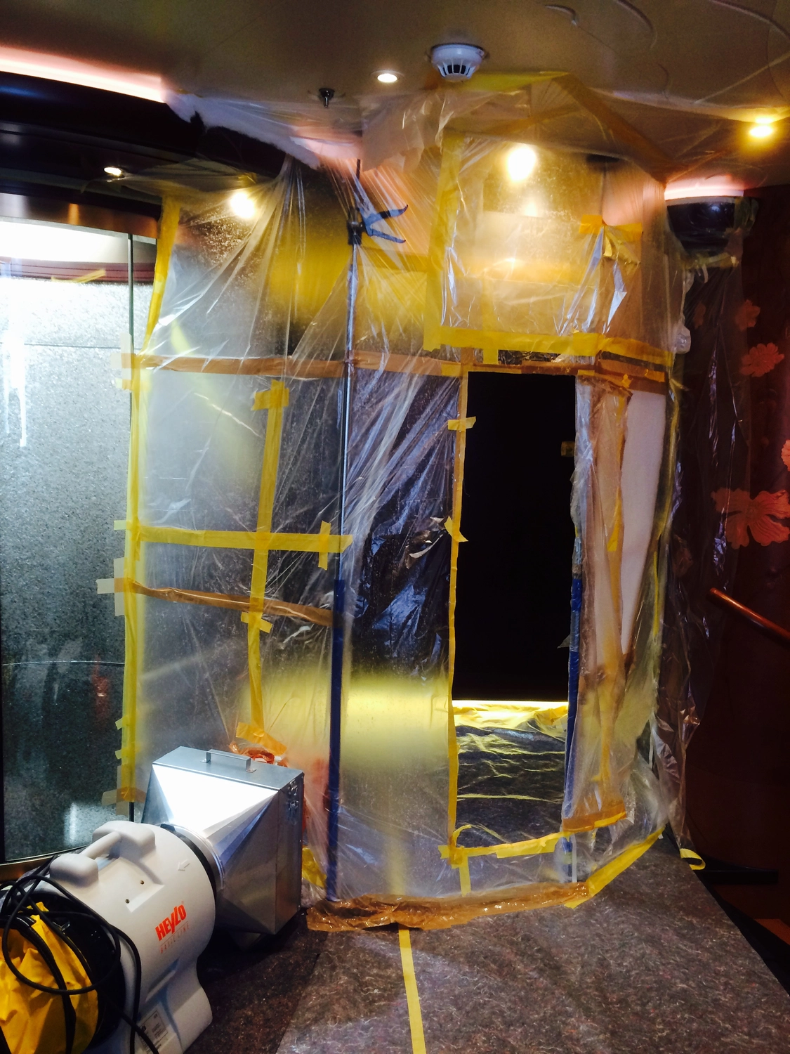Lackierarbeiten beim Yacht Refit durch Azur Oberflächen GmbH