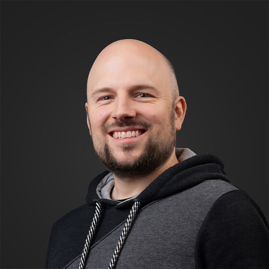 Portraitfoto von Philipp Keens, Copywriter bei MINT