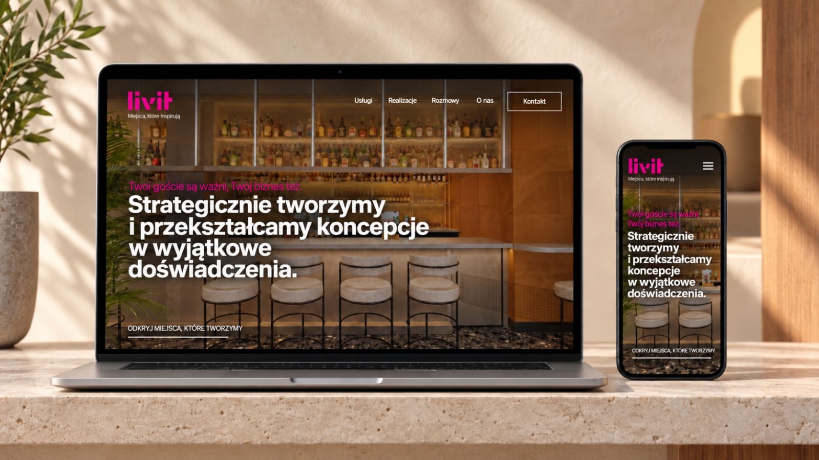 Strona internetowa Livit w wersji polskiej na laptopie i telefonie.