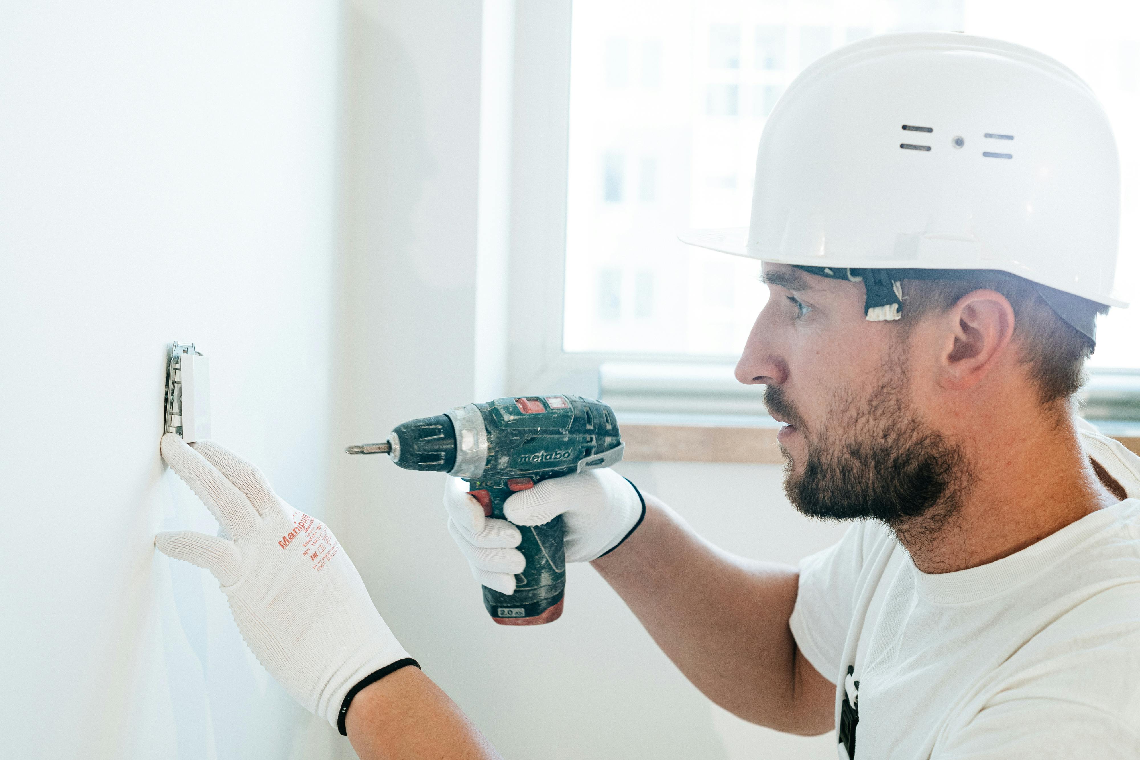 agent de maintenance en bâtiment