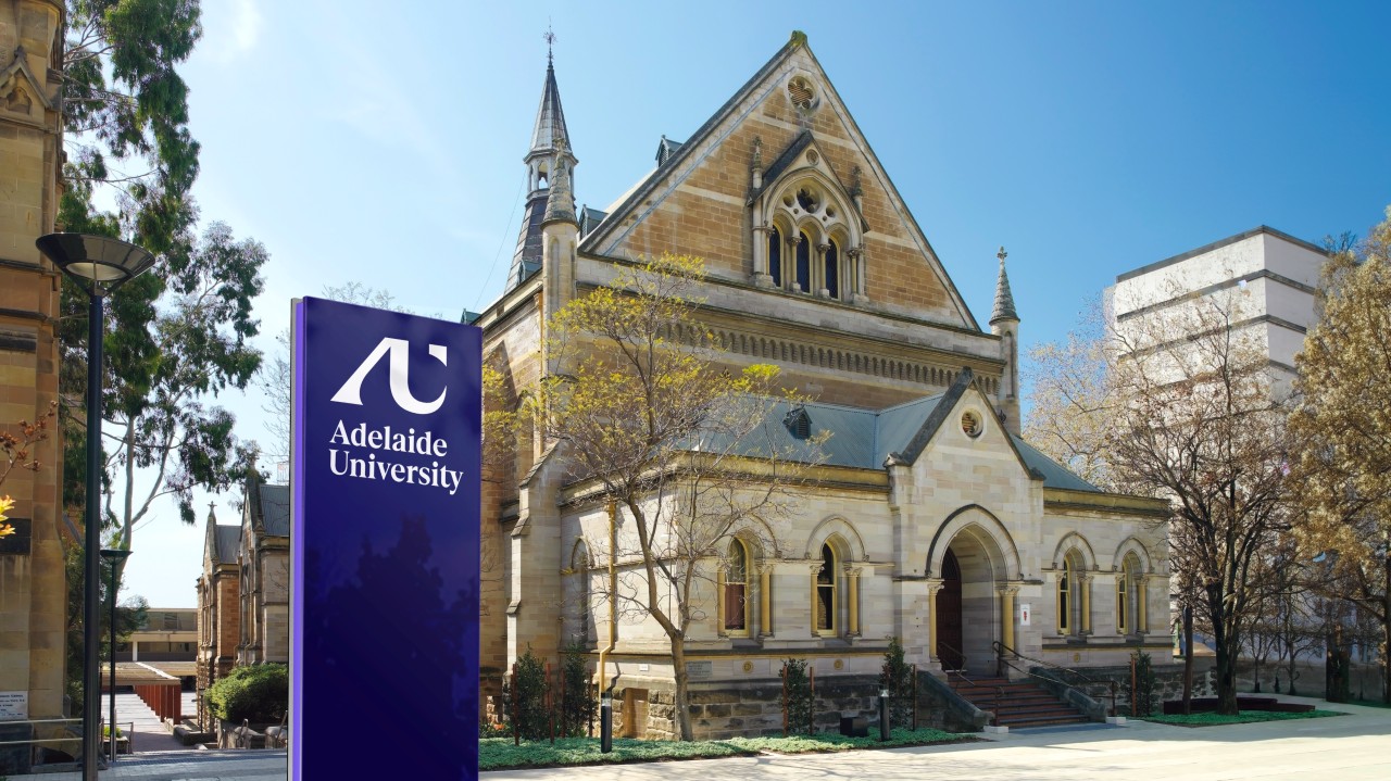 À¶Ý®ÊÓÆµ Education Group Malaysia is affiliated with Adelaide University