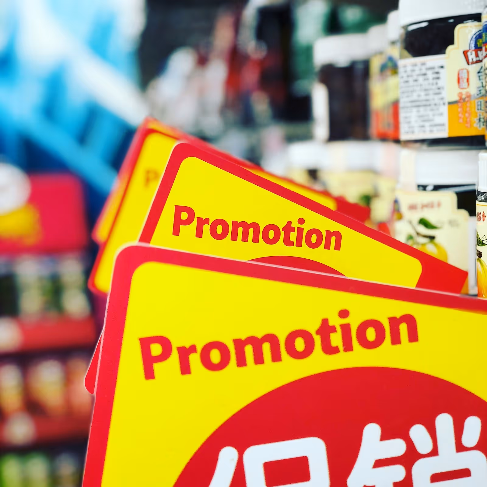 A diagram showing the integration of revenue enablement into the sales process