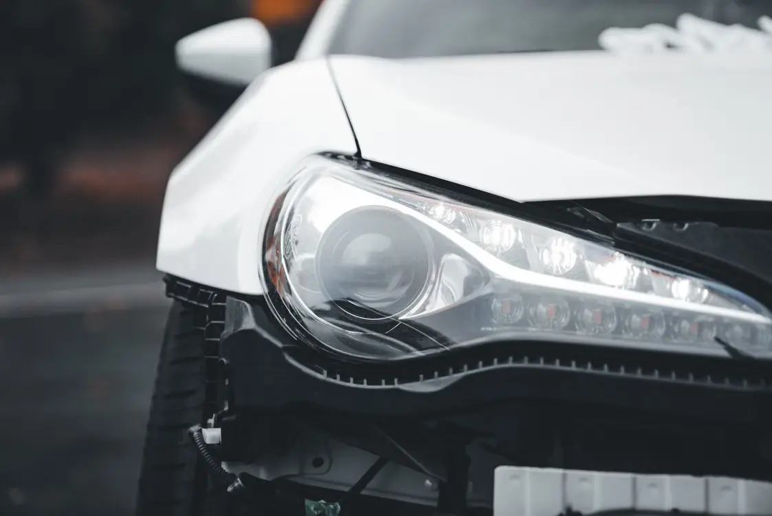 How Louis Berk Law Handles Head-On Collision Cases