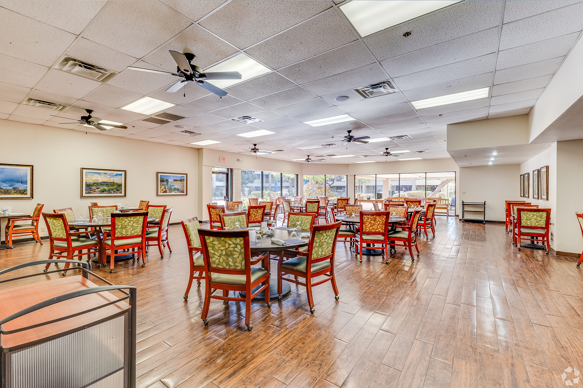 Community dining room with tables and chairs — view 1 at LifeStream at Glendale.