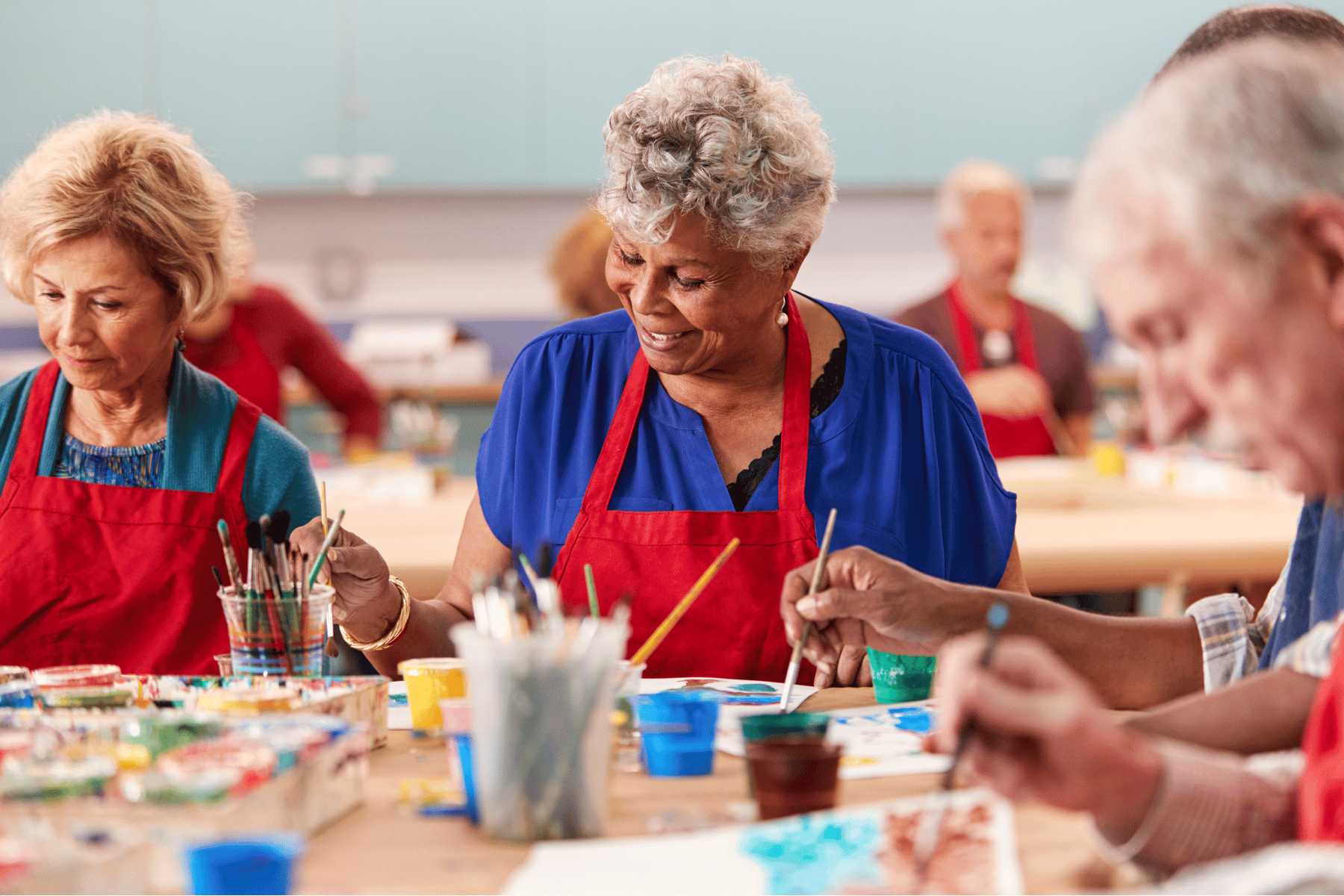 How Do Art Classes Benefit Seniors Socially?