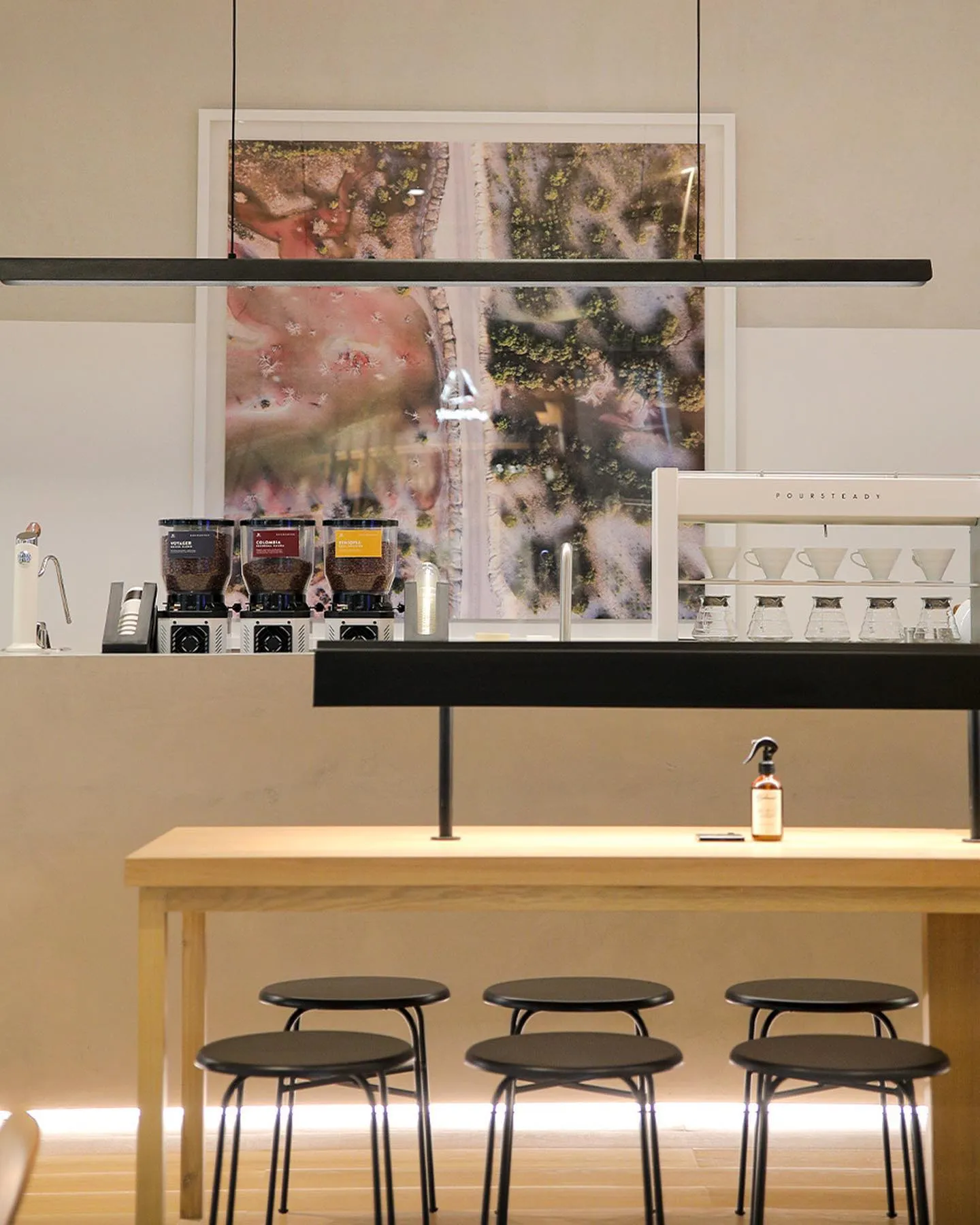 Encounter Coffee Roasters - Mall of the Emirates
