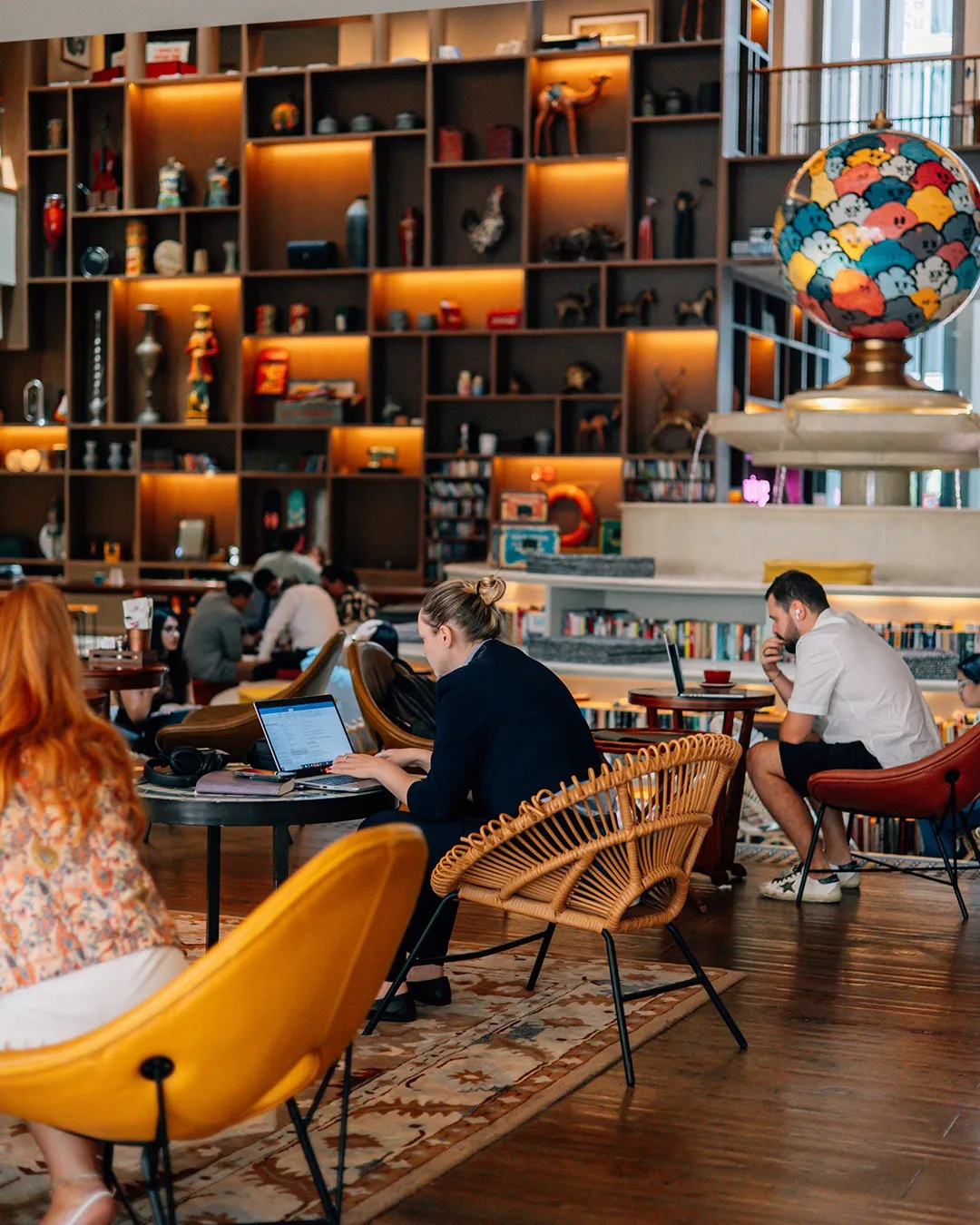 Nomad Day Bar