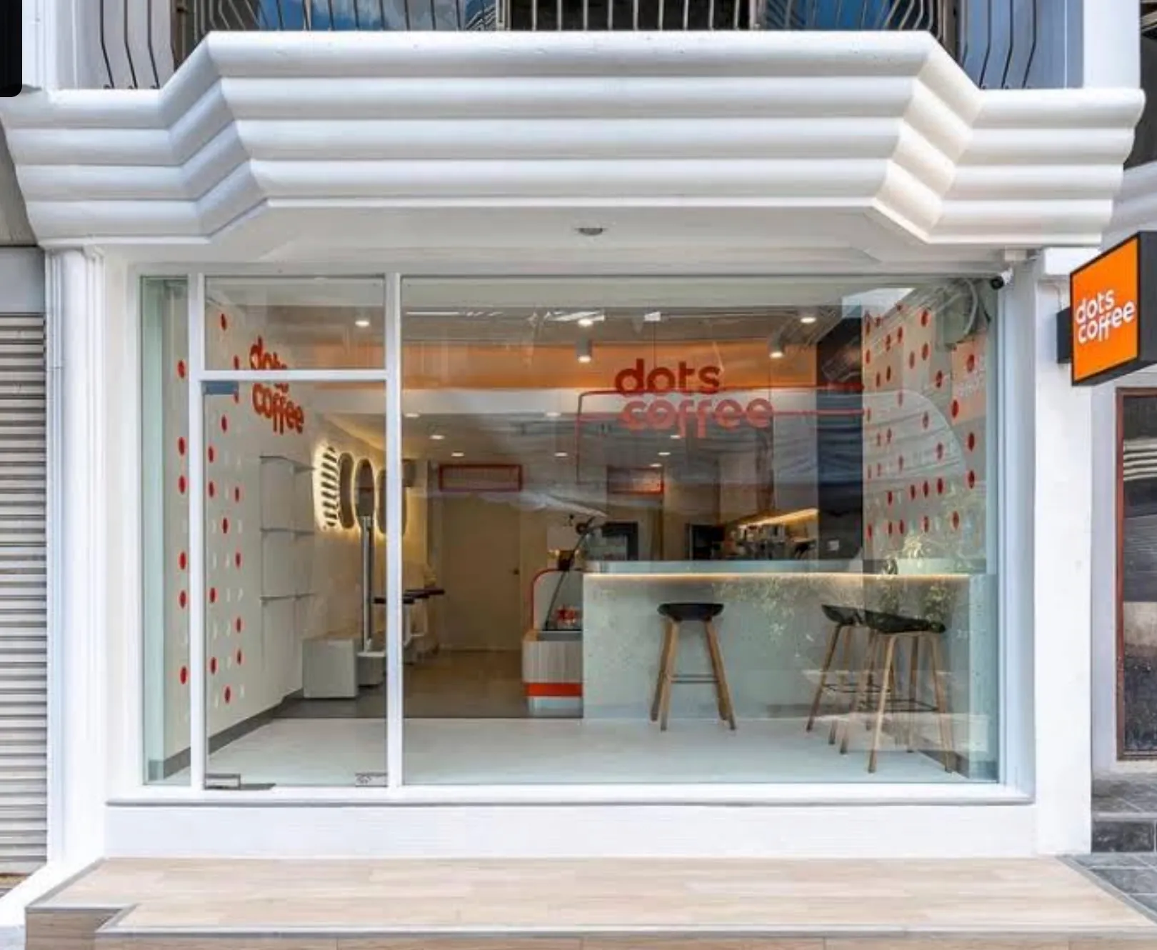 Dots Coffee - Wireless Road