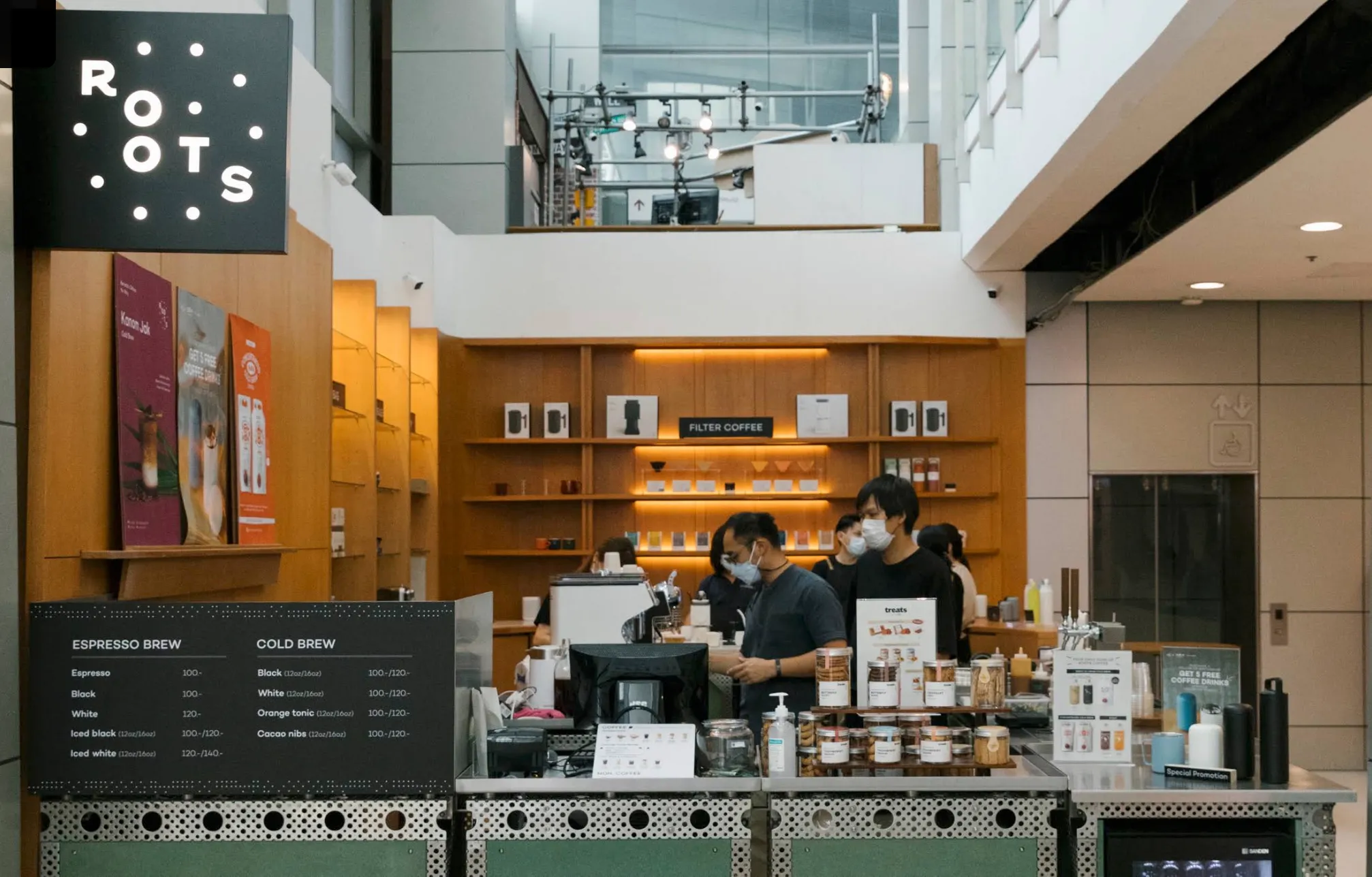 Roots - CentralWorld
