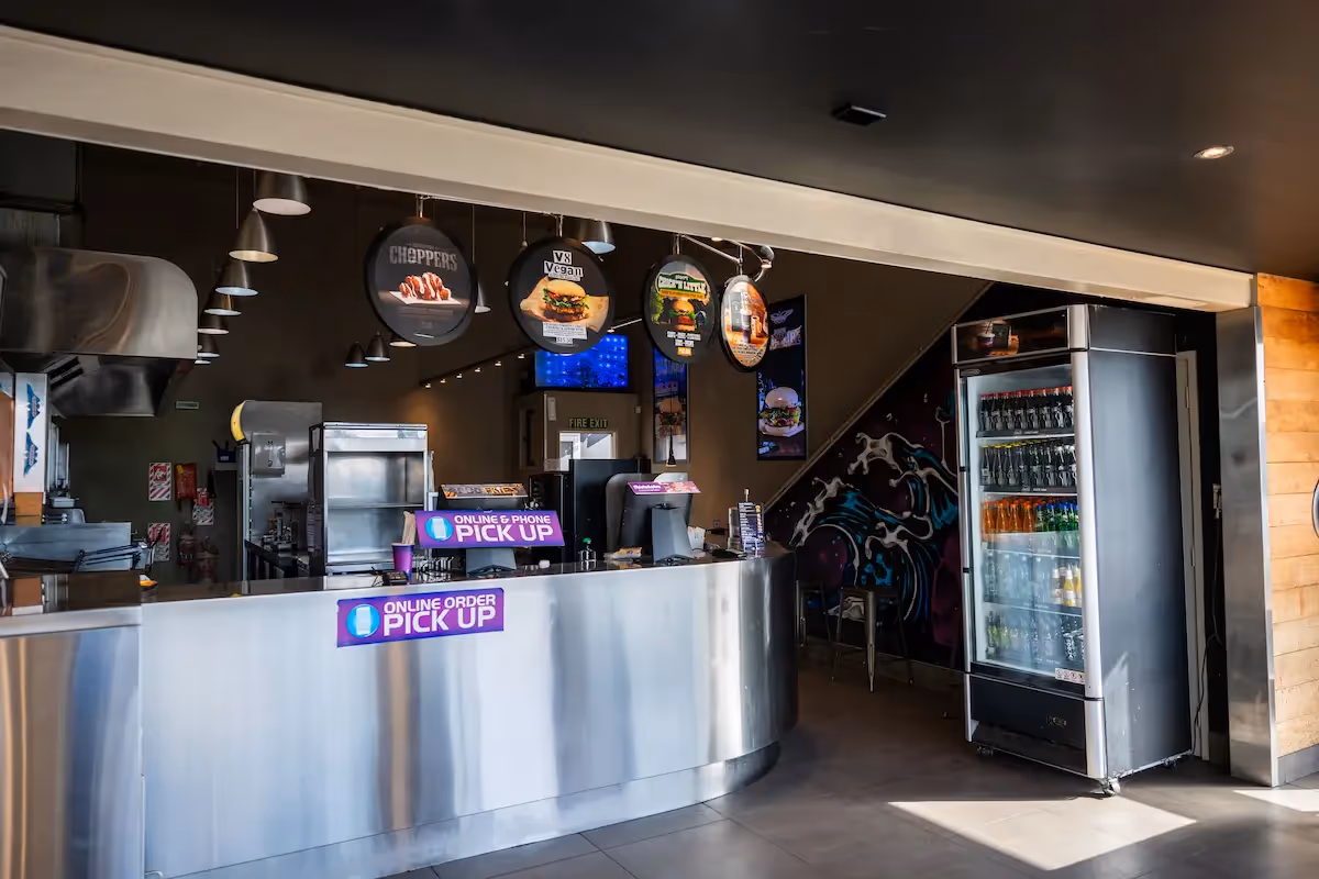 BurgerFuel New Plymouth interior