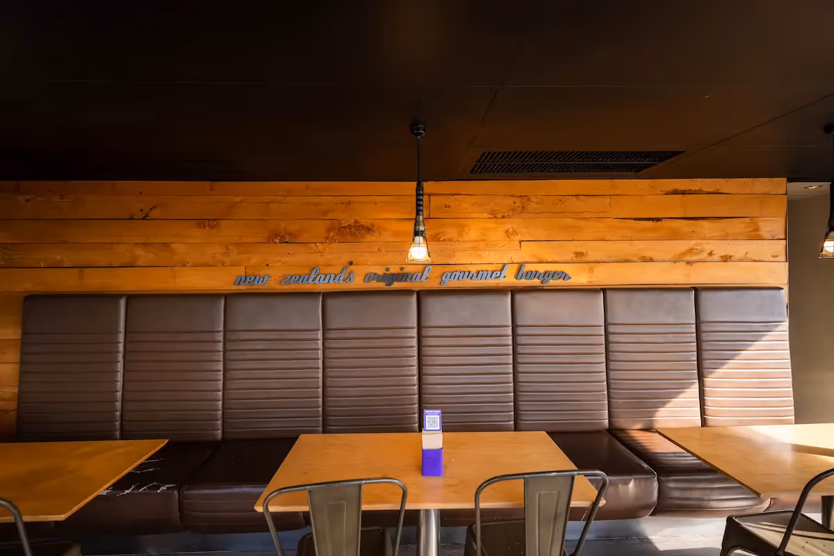 BurgerFuel New Plymouth interior