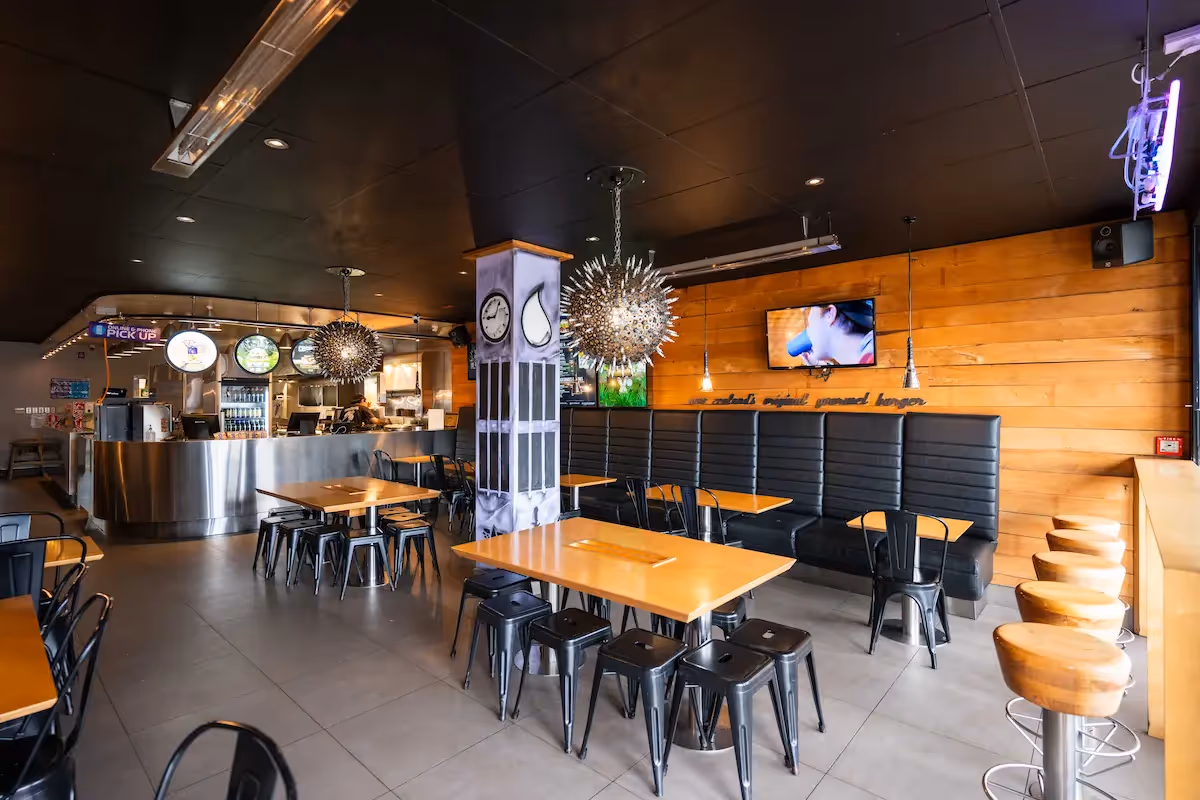 BurgerFuel Palmerston North interior