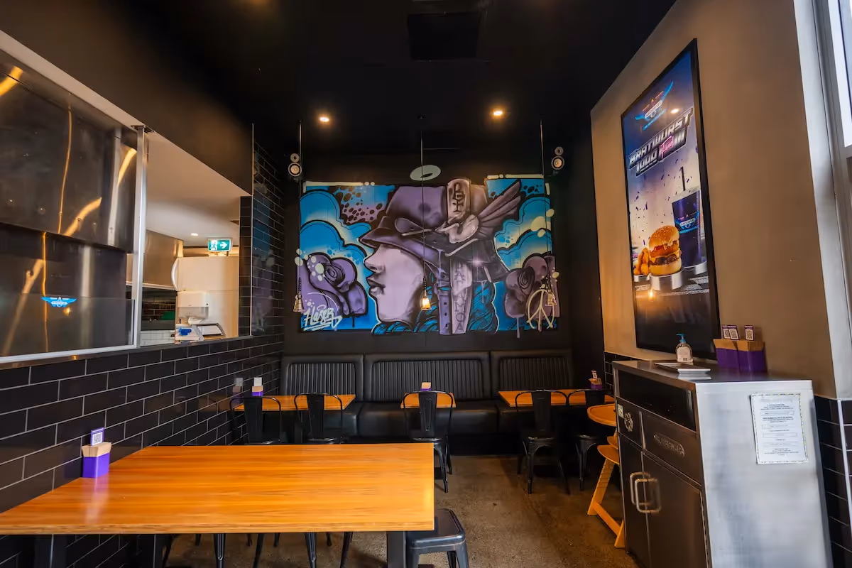 BurgerFuel Papamoa interior 2