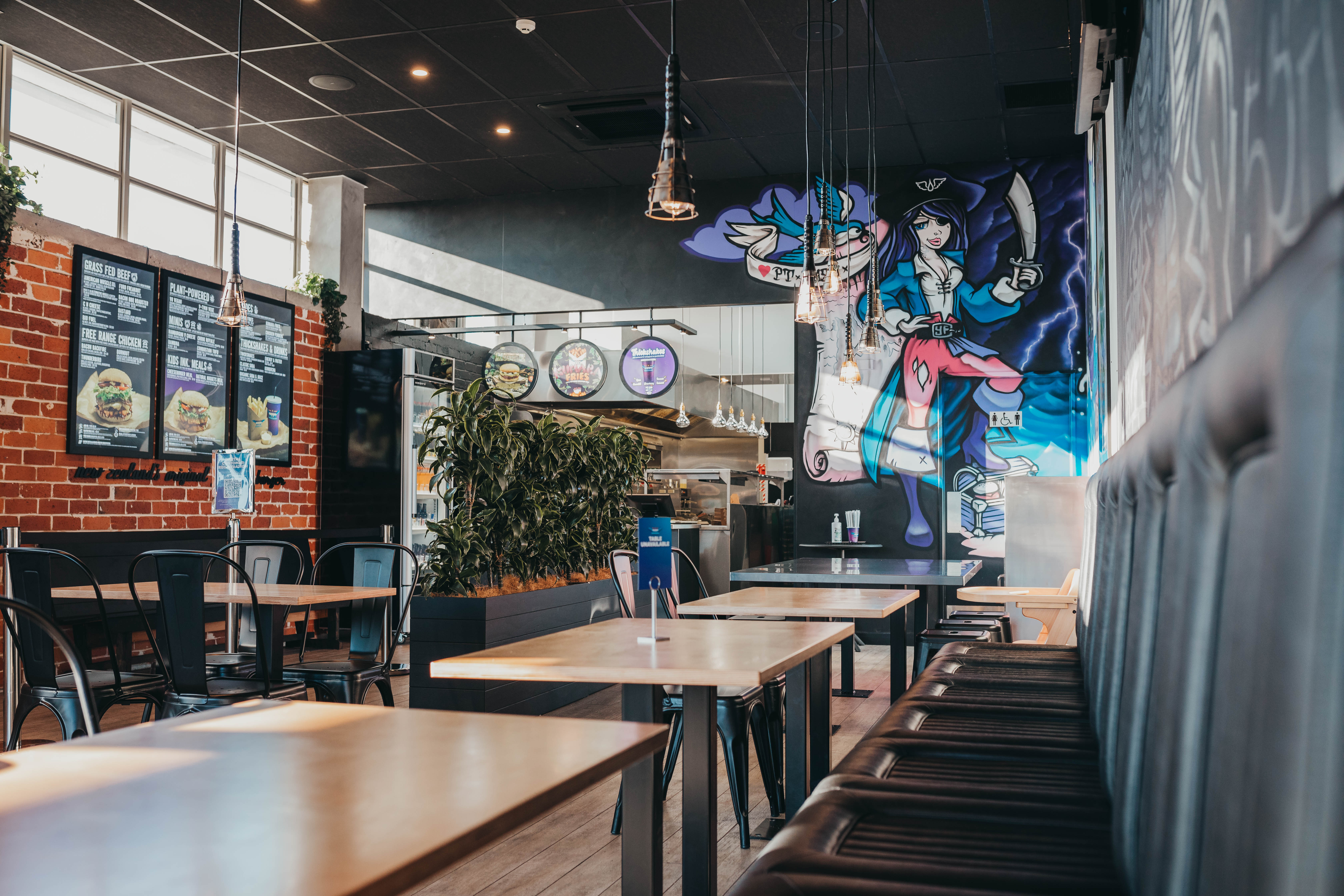 BurgerFuel Point Chevalier interior
