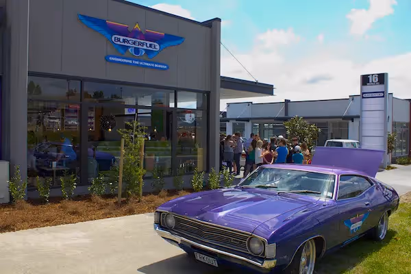 BurgerFuel Opens in Silverdale 2012