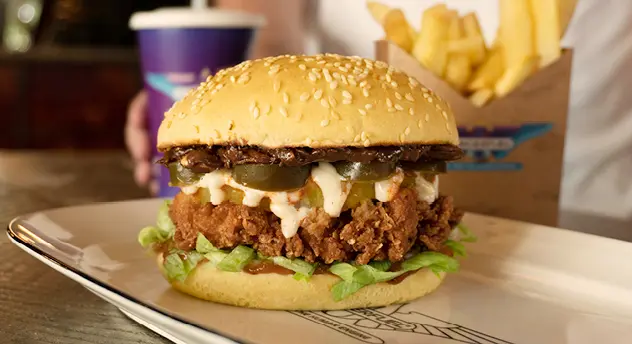 As Wellington lights up for the first-ever Visa Wellington On a Plate festival, BurgerFuel Courtenay Place, Cuba Street, and Upper Hutt are joining the celebration!