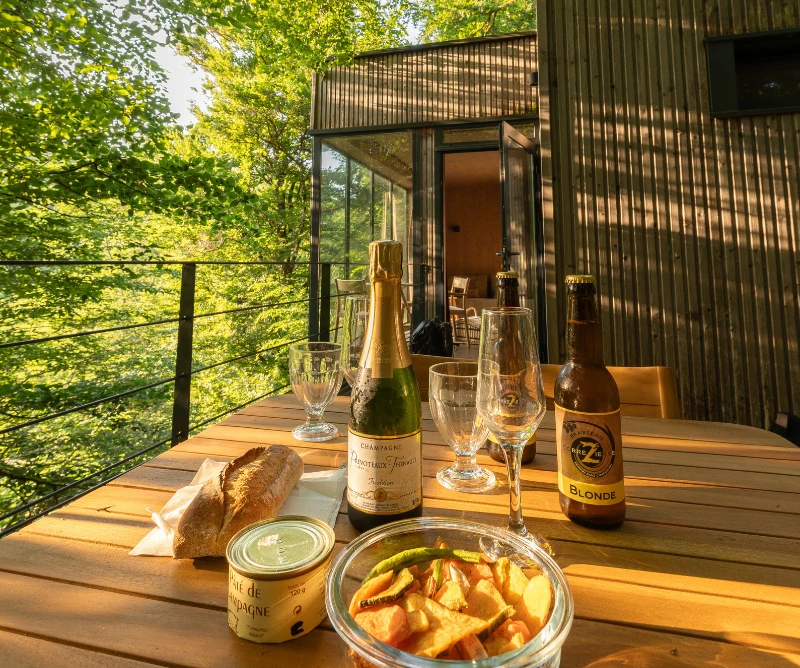 Aperitif - Cabanes de Salagnac - local products in Corrèze