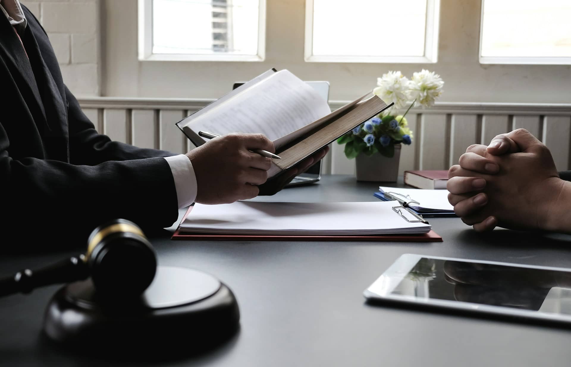 Loi Sapin 2, Un outil de transparence et de modernisation