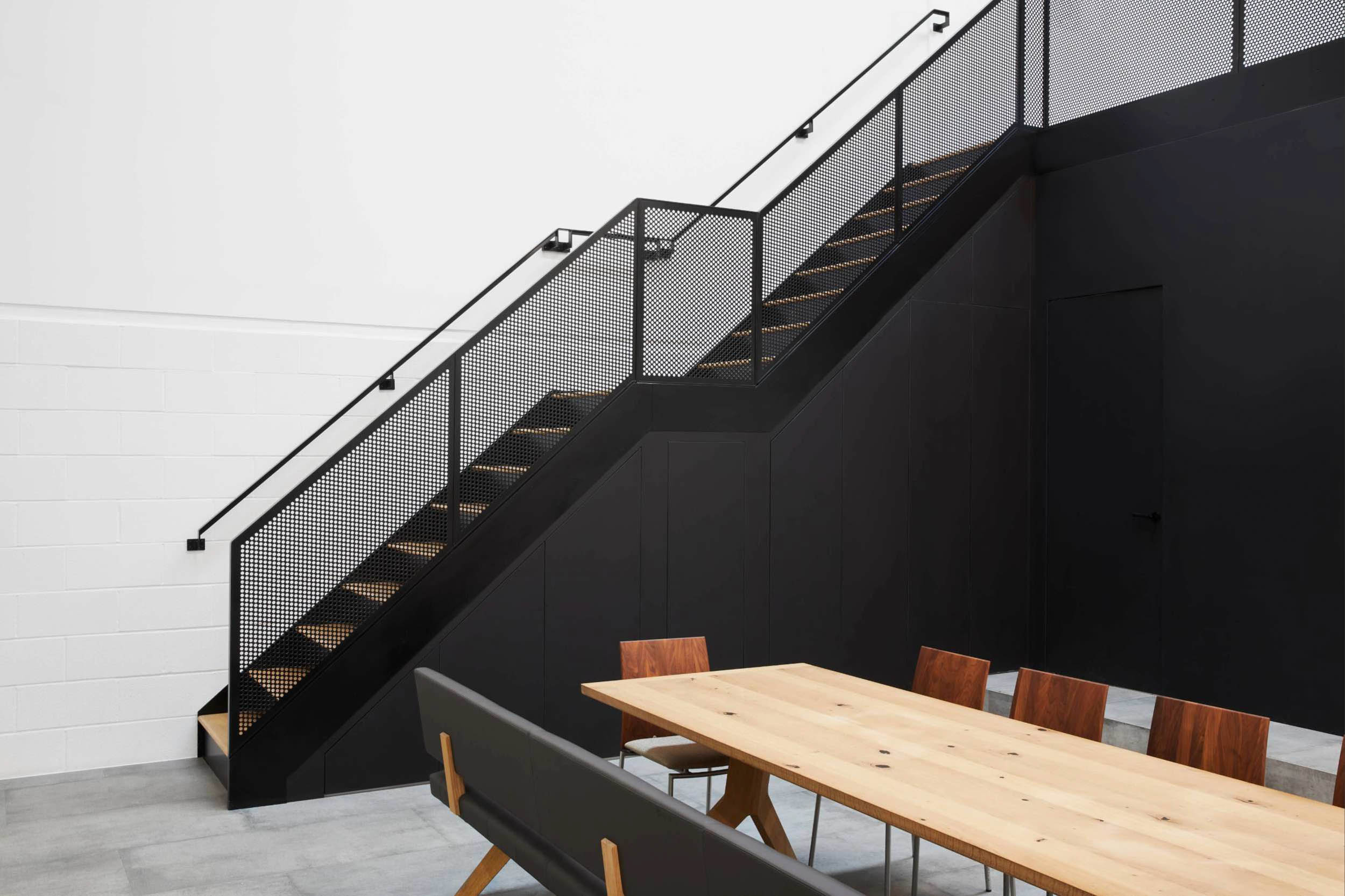 We love getting our teeth into the next design challenge. Our team of dedicated staircase designers bring a wealth of knowledge from this industry and beyond. When paired with state-of-the-art manufacturing technology, we’re able to turn unique ideas into beautifully made staircases.