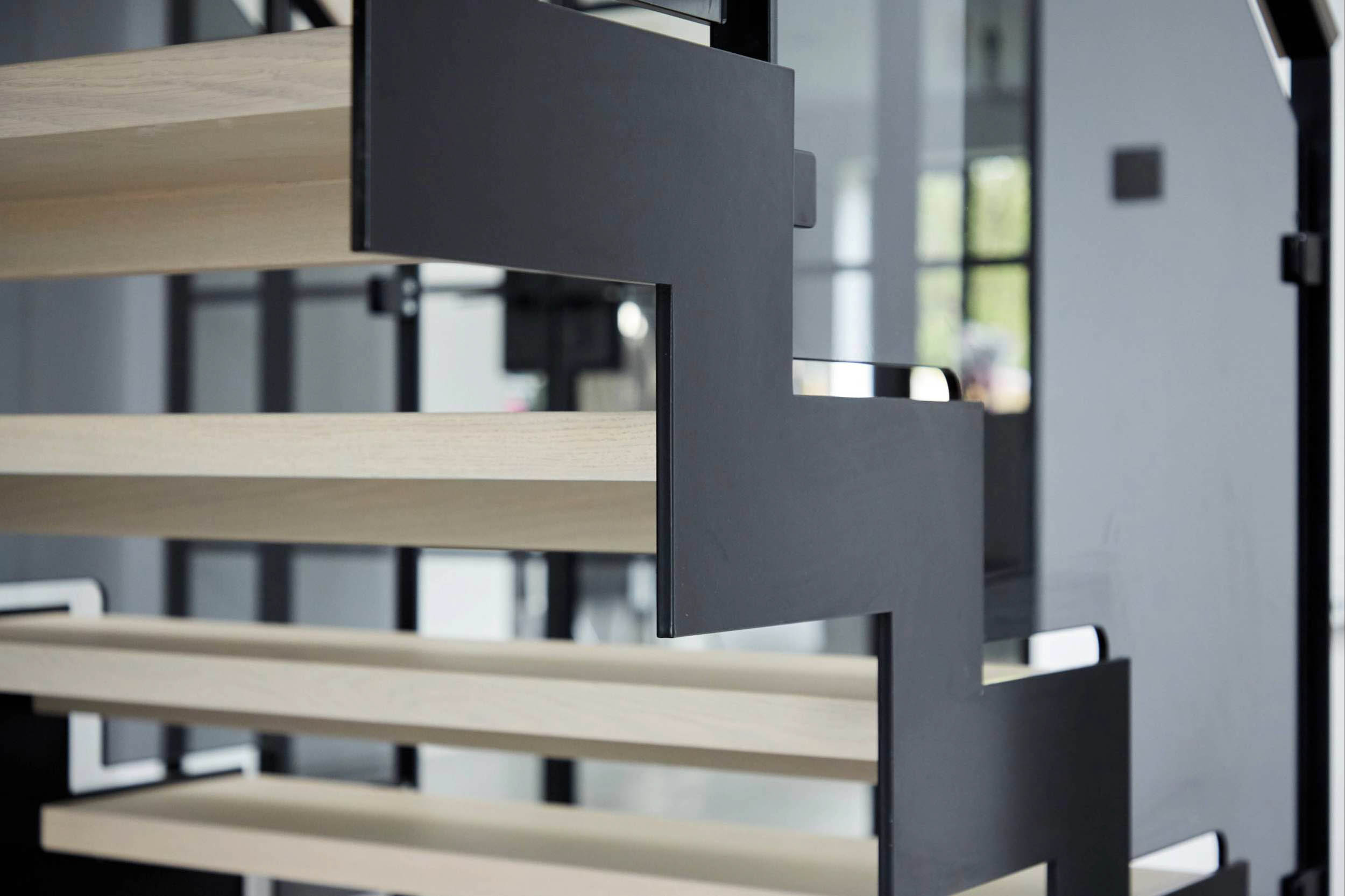 Inspired by the traditional cut string staircase, we've mirrored the ‘zig-zag’ detail throughout the structure, creating a distinctive feature profile. This is engineering at its finest, resulting in a staircase form that traditional timber methods simply can't achieve.