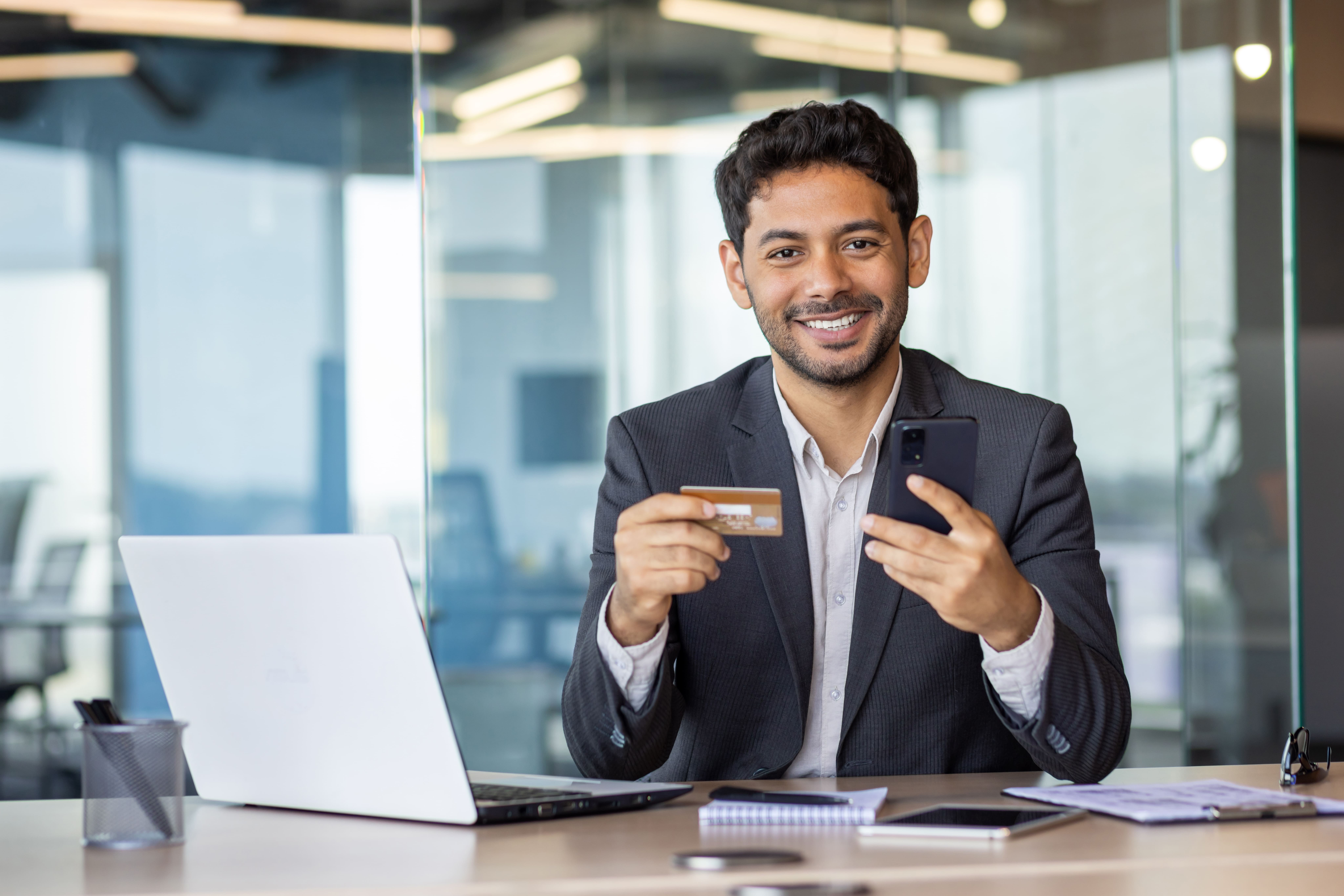 Tarjetas de crédito ideales para emprendedores en México sin historia crediticia y sin trámites complicados