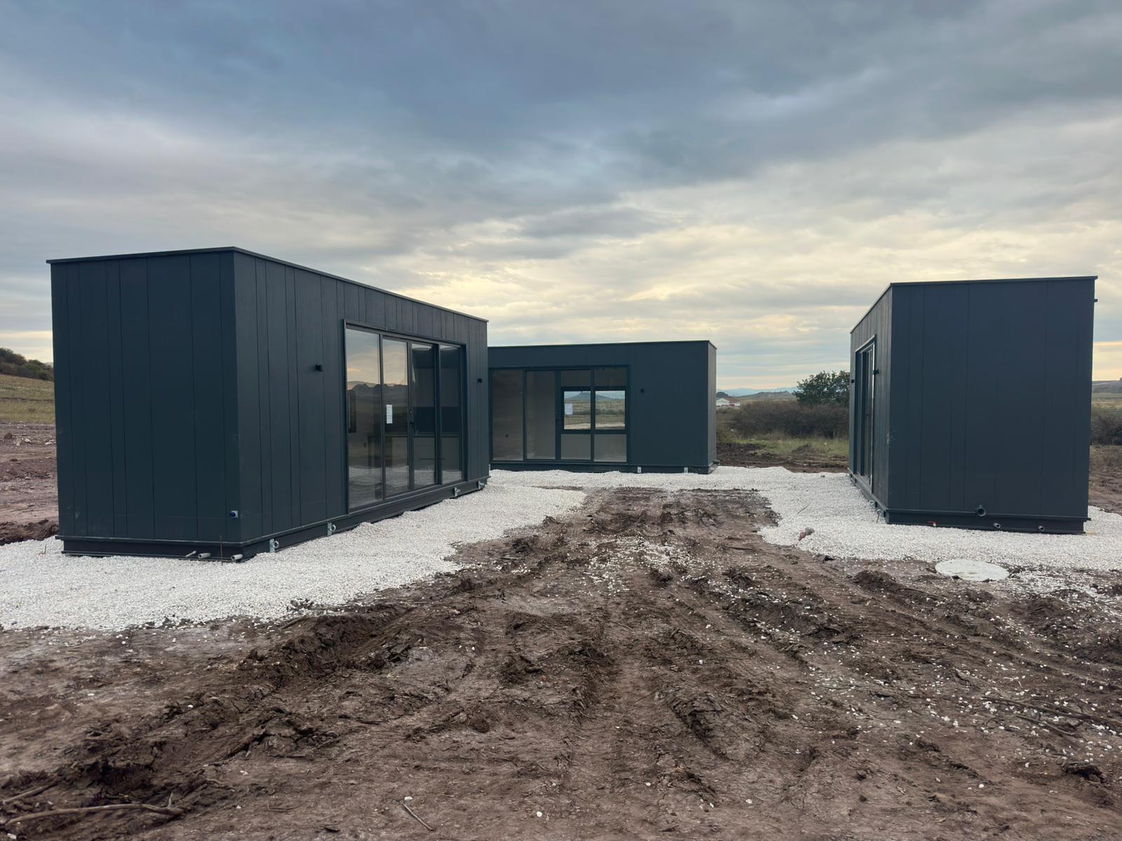 Dikili 3 Adet Taşınabilir Modül Yapı