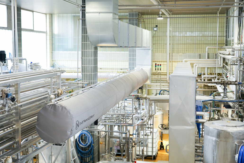 Ganzjährig behagliche Arbeitsplätze dank nachhaltigem Kühlsystem bei Leeb Biomilch