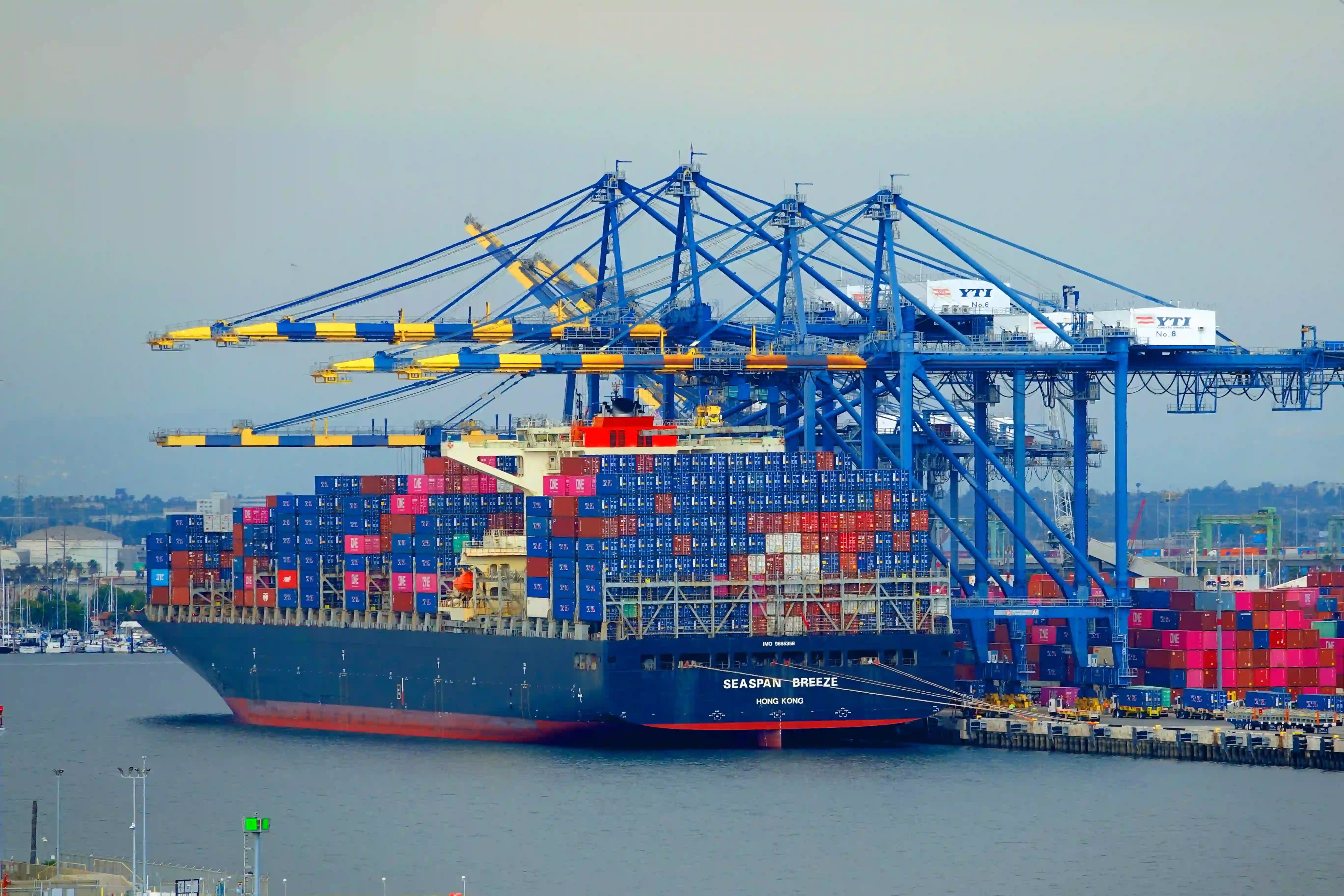 Sourcing directo de fábrica en China y logística internacional puerta a puerta hacia México