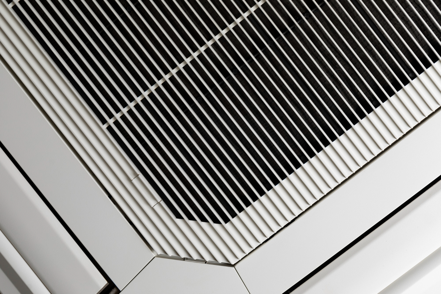 How to Spot AC Condenser Problems in Mesa Before They Worsen