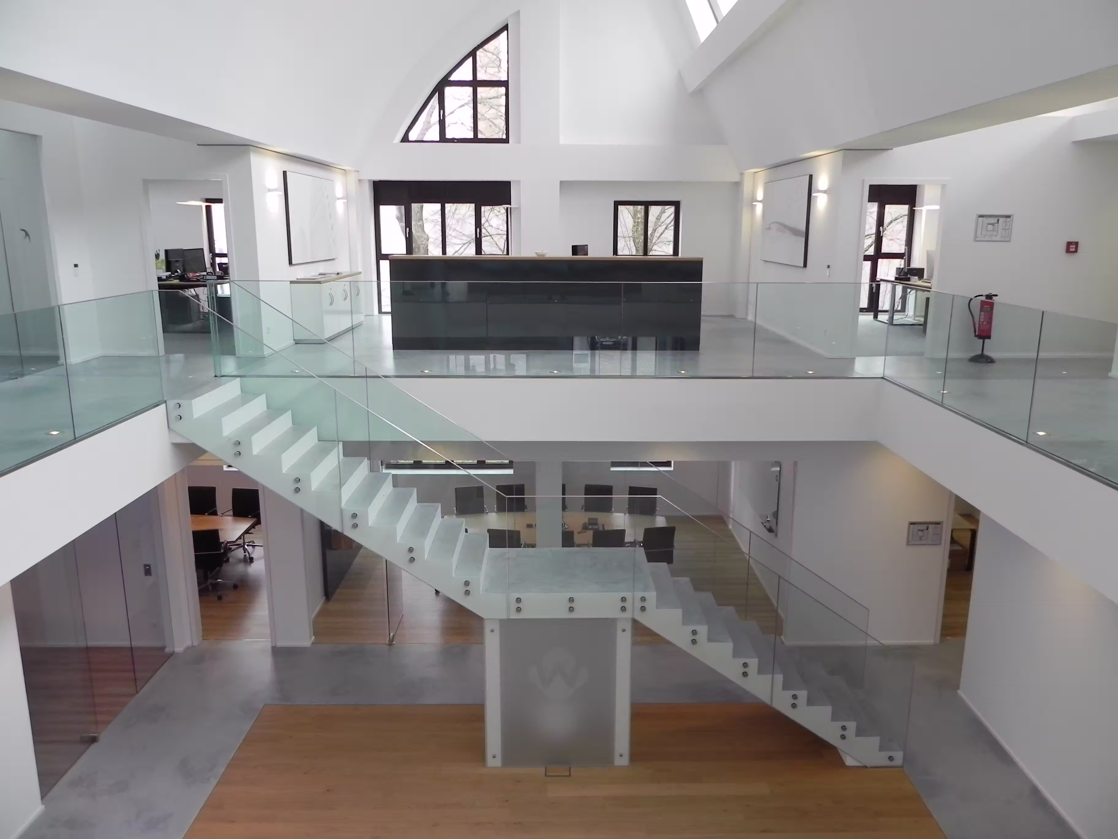 Umbau der denkmalgeschützten Paschenhalle zu Bürofläche - HI