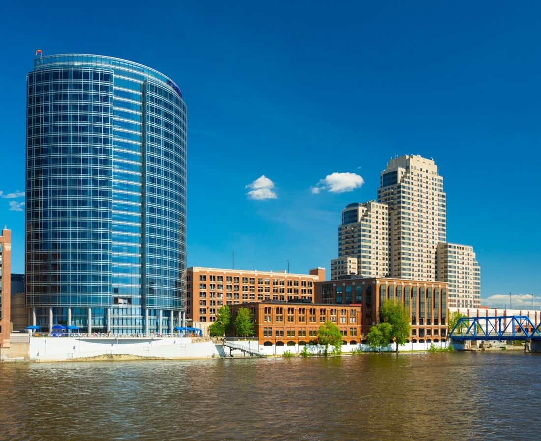 Why Property Owners Refinance Commercial Buildings