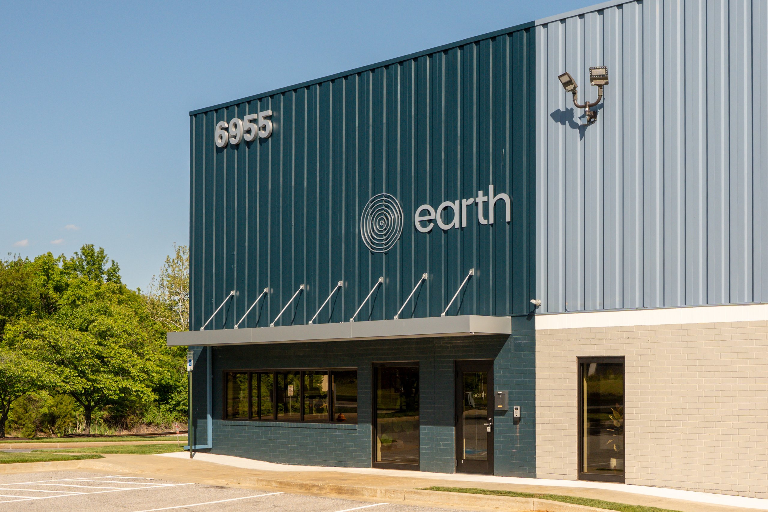 The lobby at Earth East Coast in Elkridge, Maryland