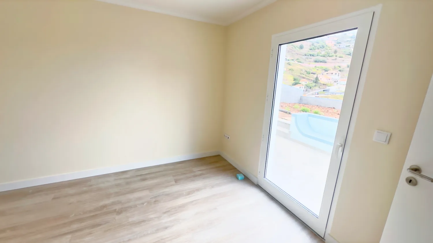 Second bedroom with double-glazed windows, Quinta Grande