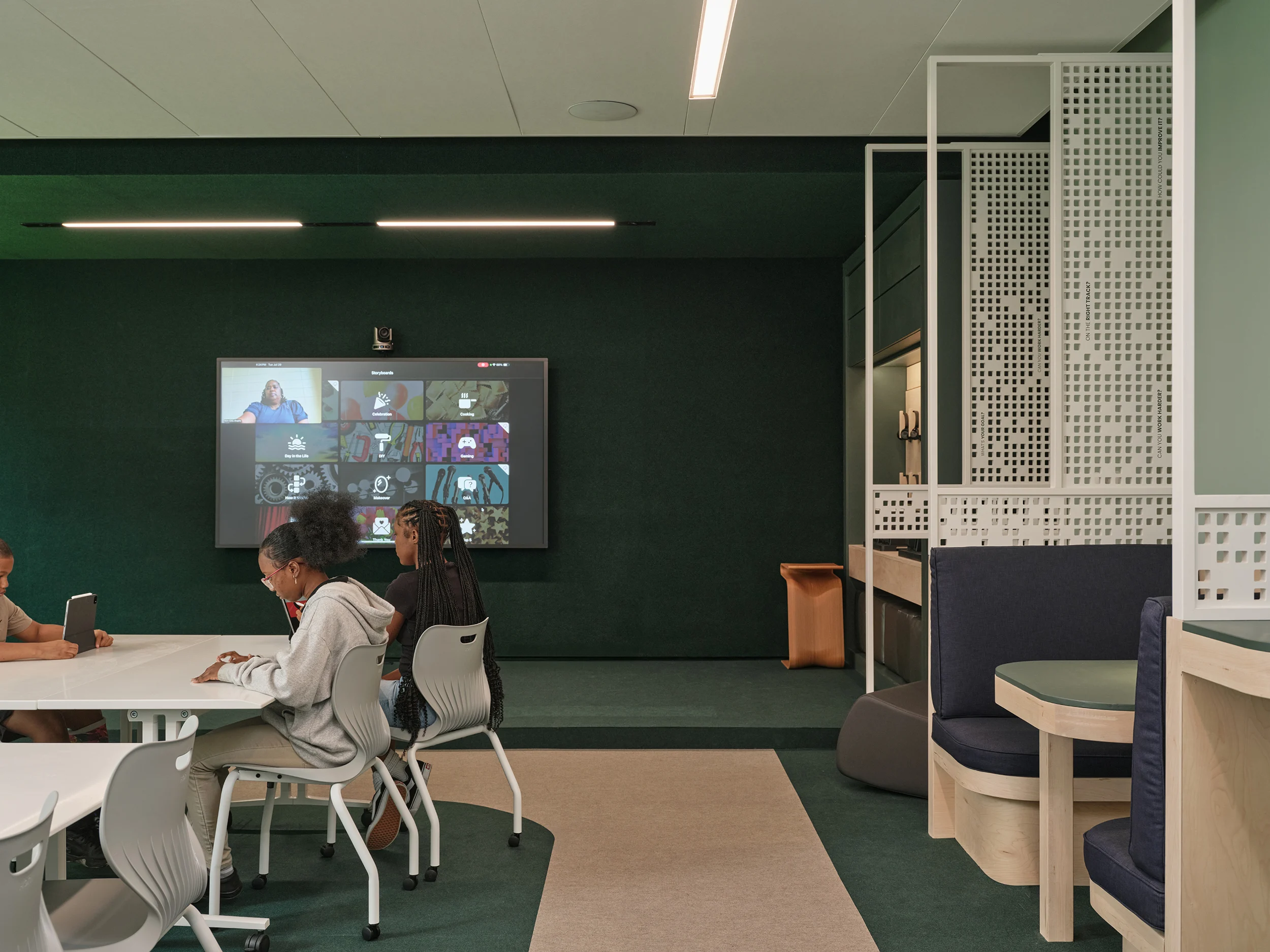 In Rural Alabama, a ‘Connected Classroom’ Is a Portal to Possibility