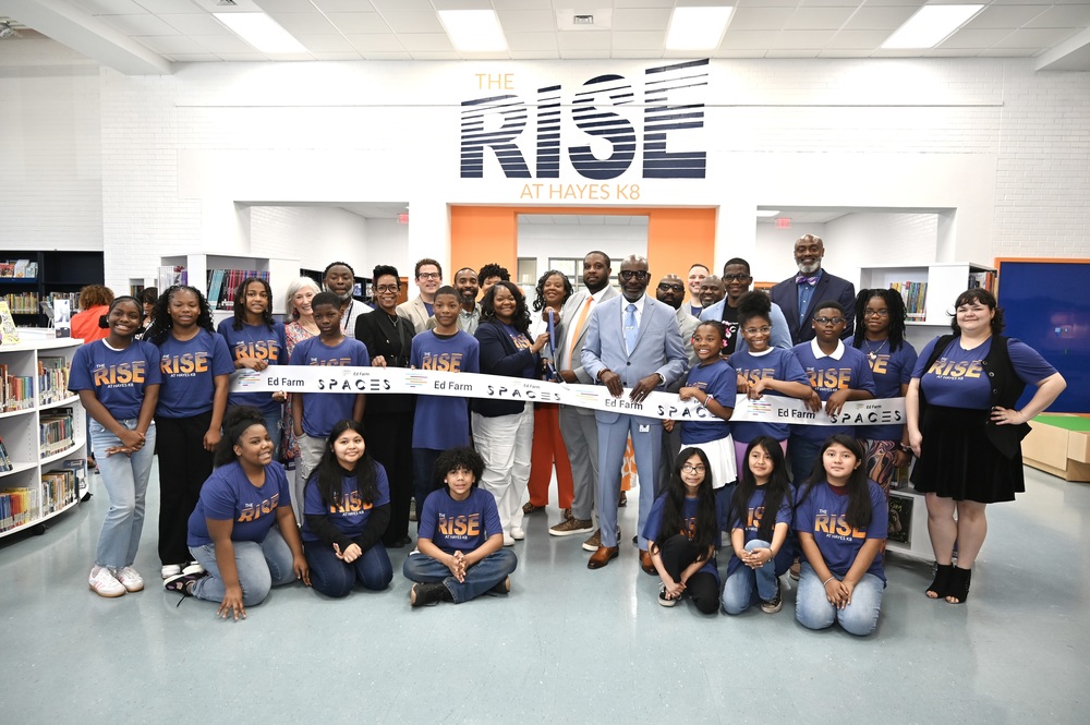 Through Ed Farm Partnership, Hayes K-8 Launches New Technology Hub