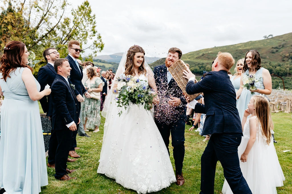 What Happens During Confetti + Group Photos?