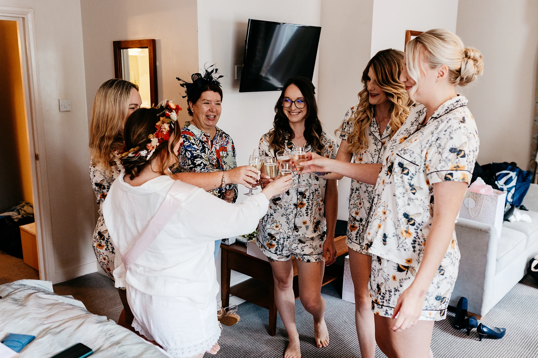 What Really Happens on a Wedding Morning?
