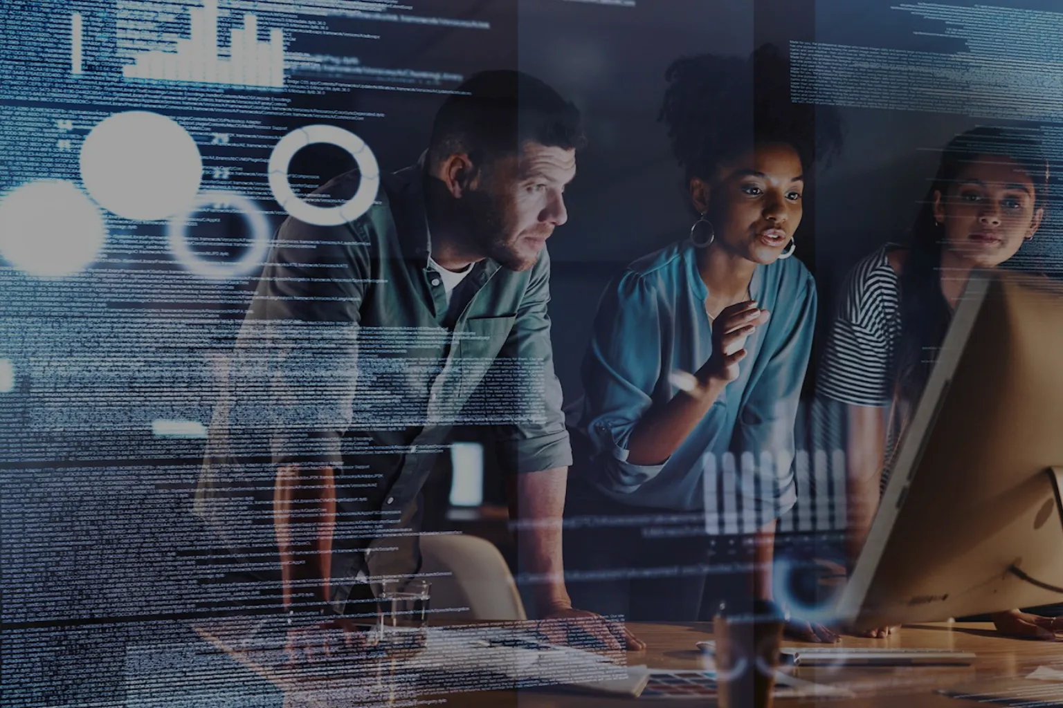 Infocura consultants analysing data dashboards — showcasing data management, integration, and governance expertise in Belgium