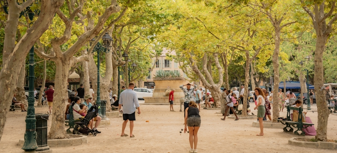 Marche-Saint-Tropez-Golfe