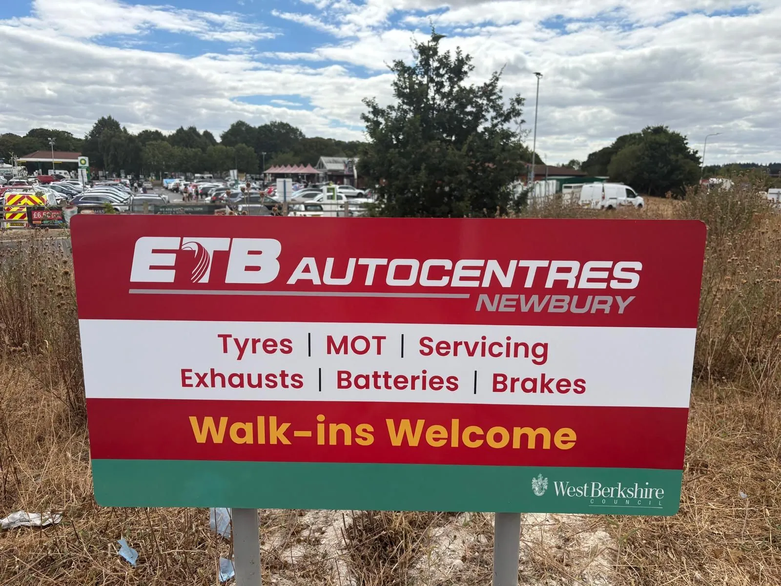 ETB Autocentres roundabout sponsorship sign in West Berkshire