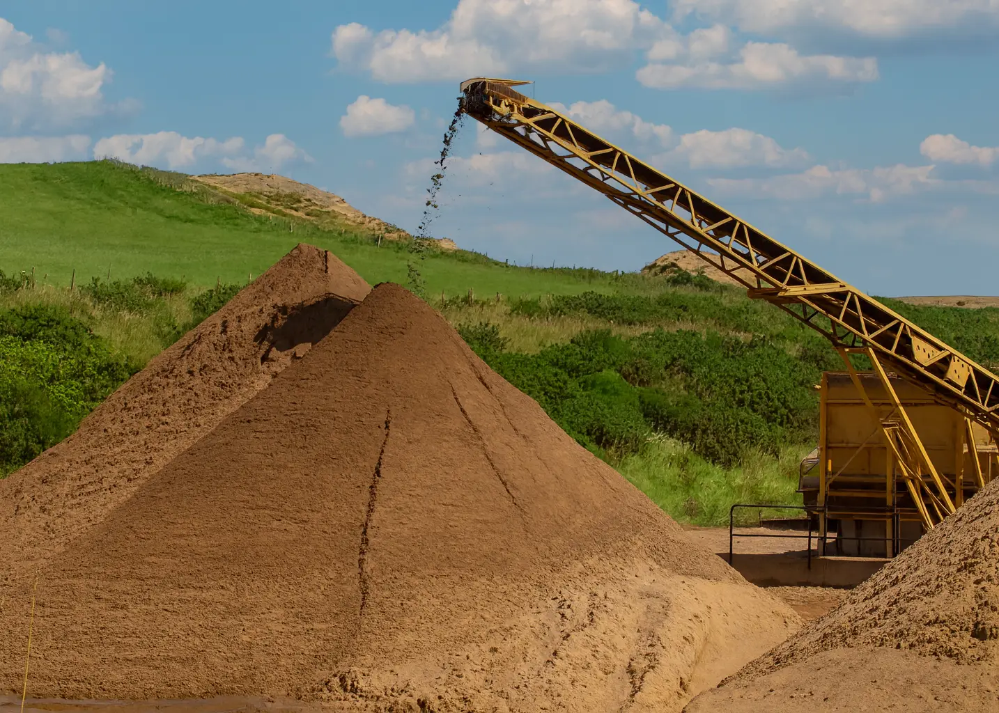 Overby Quarry Producing sand and other aggregates 