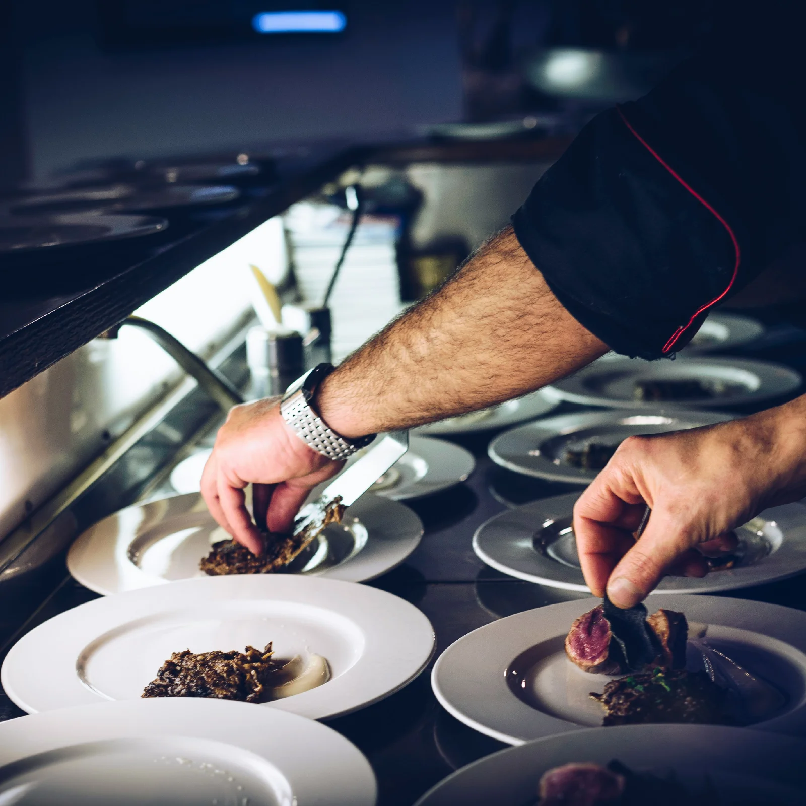 fine dining catering van swannery - chef at work