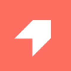 Logotipo branco estilizado com forma geométrica apontando para cima sobre fundo coral.