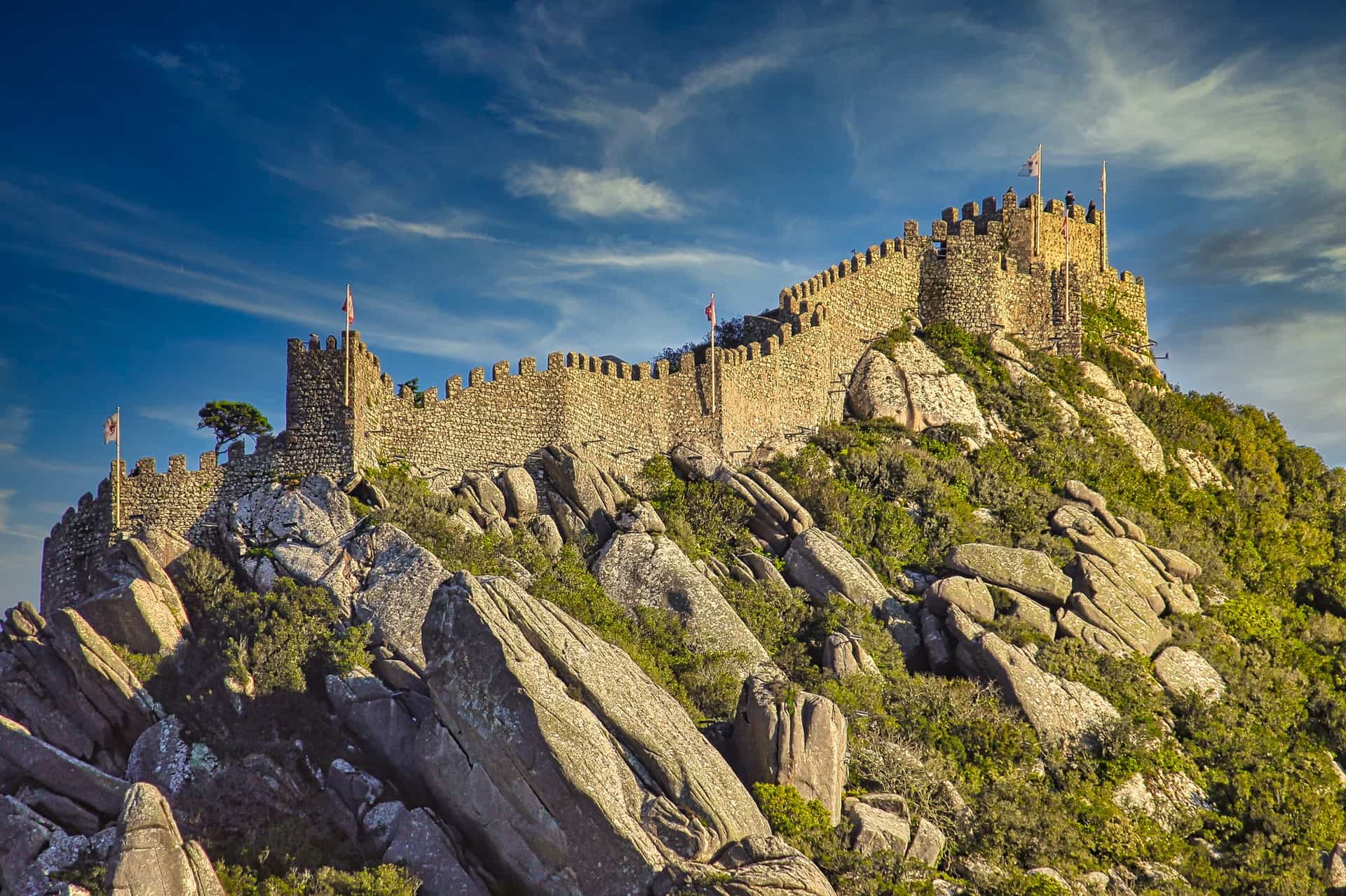 Fairytale castles & delicious wine