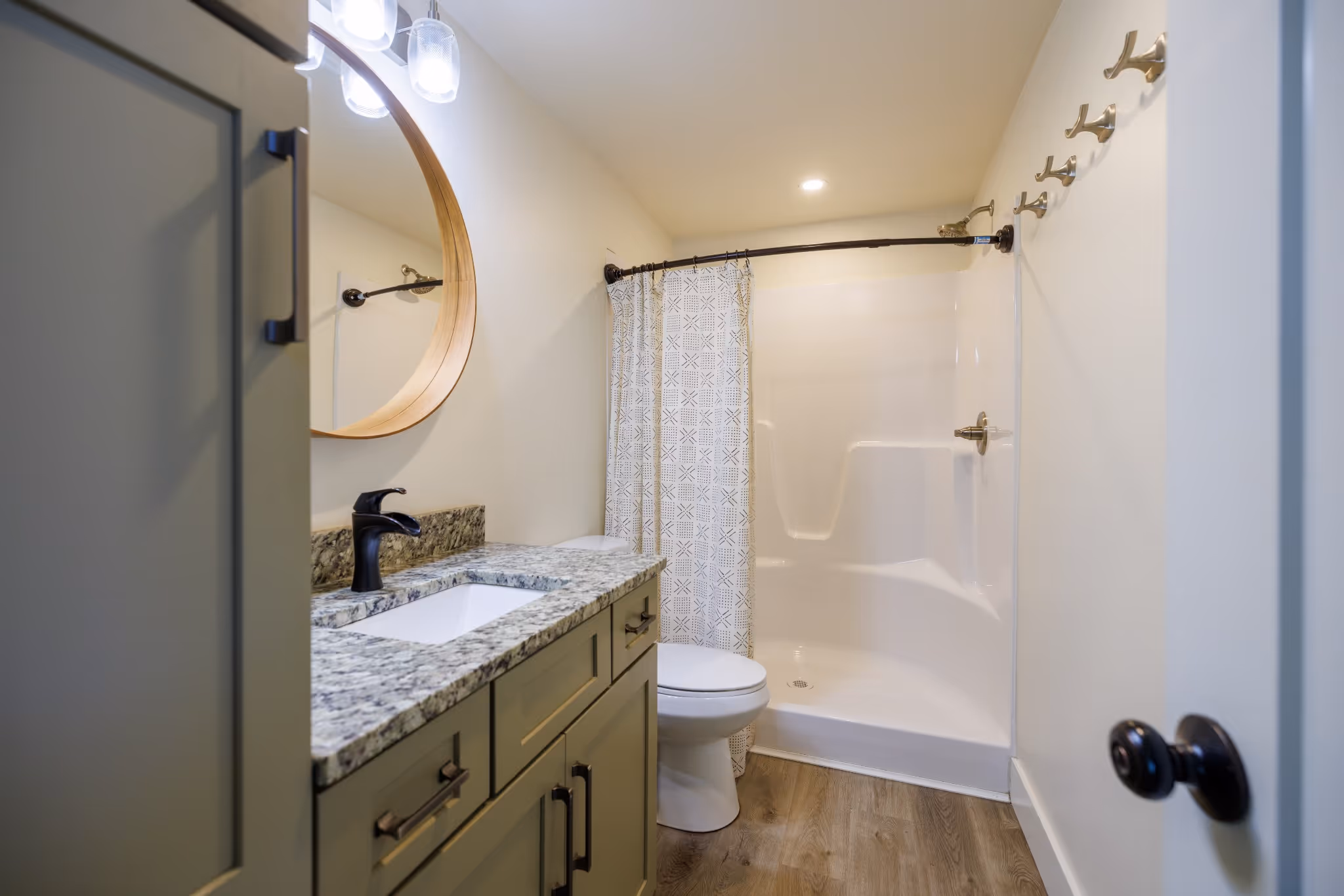 Waters Edge Home in Tracy City TN for Sale