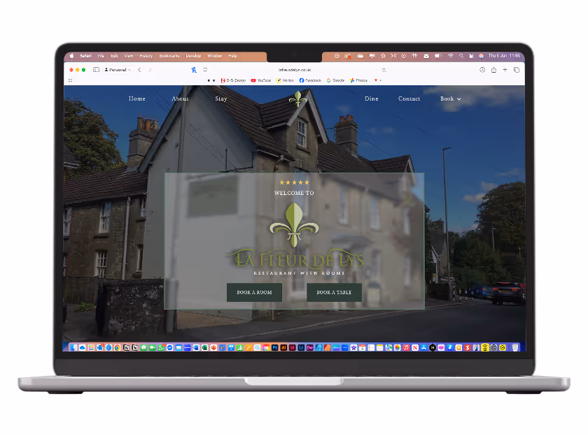 Mockup of the website of La Fleur De lys