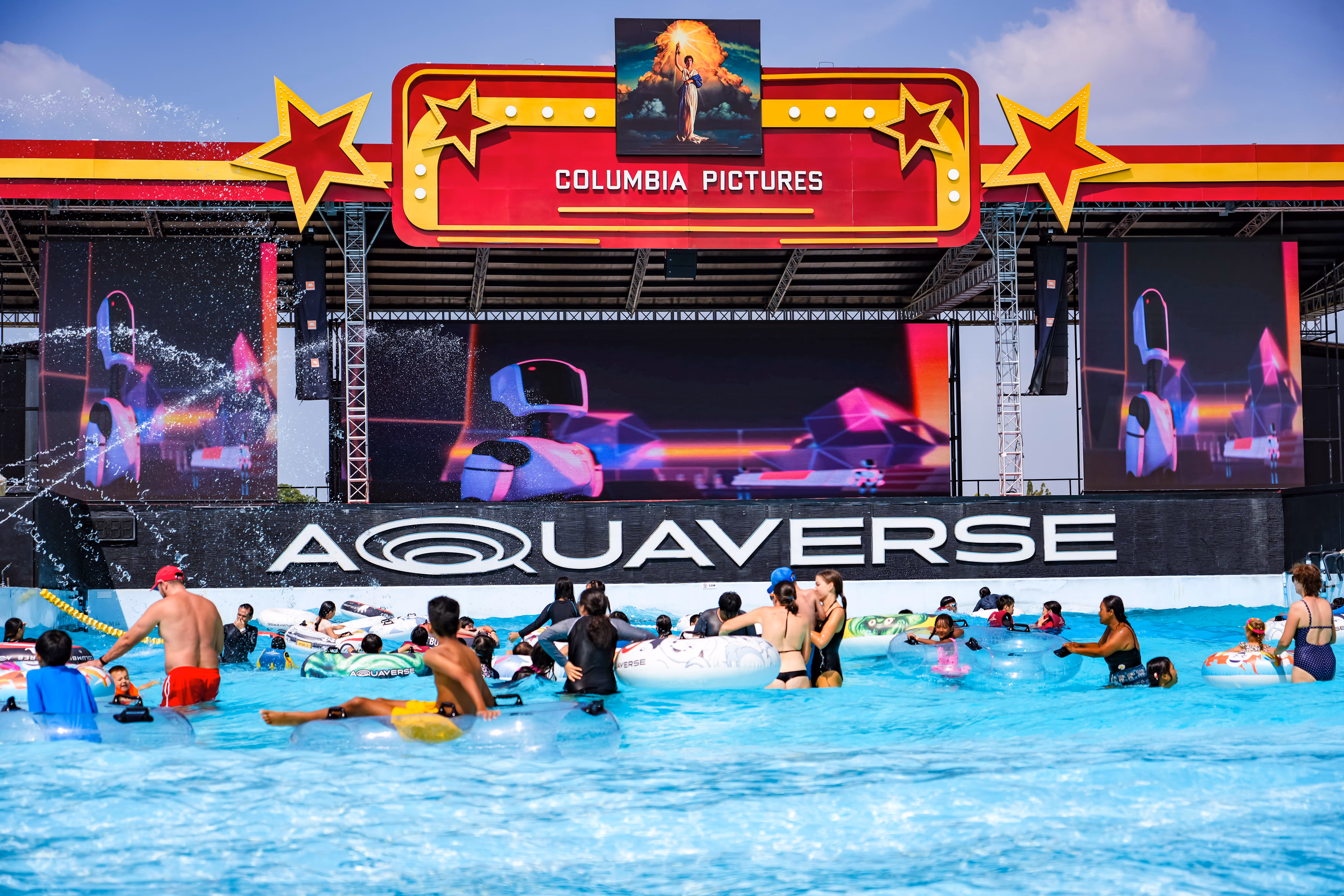 aquaverse mega wave pool
